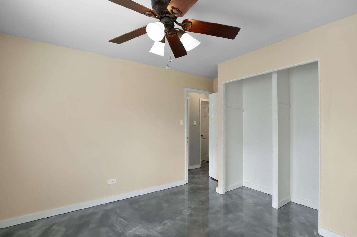 217 W 8th Street