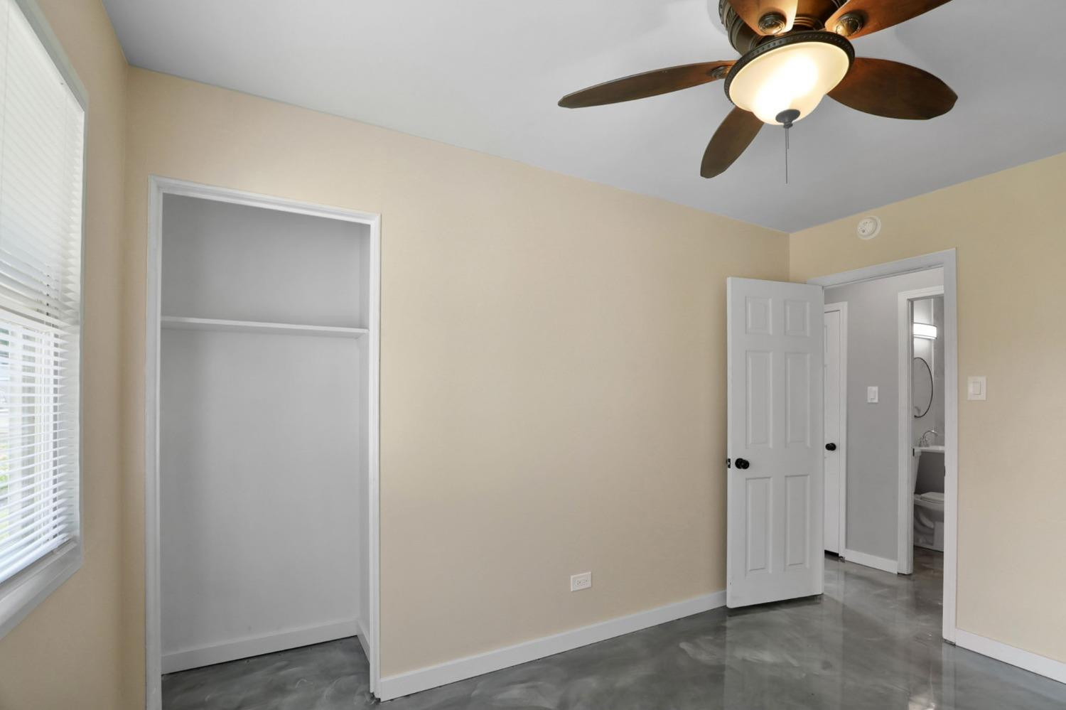 217 W 8th Street