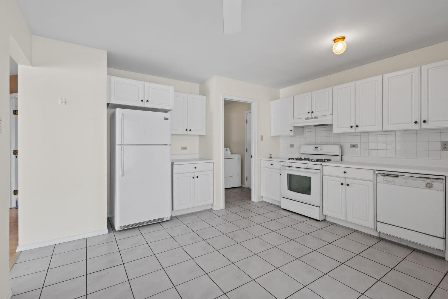 9903 Pheasant Lane