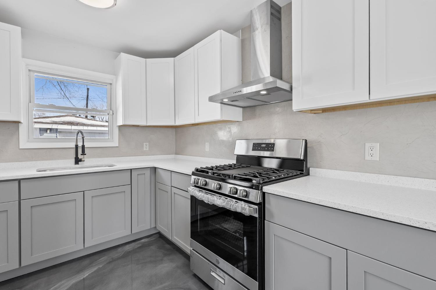 8111 Robertson Place