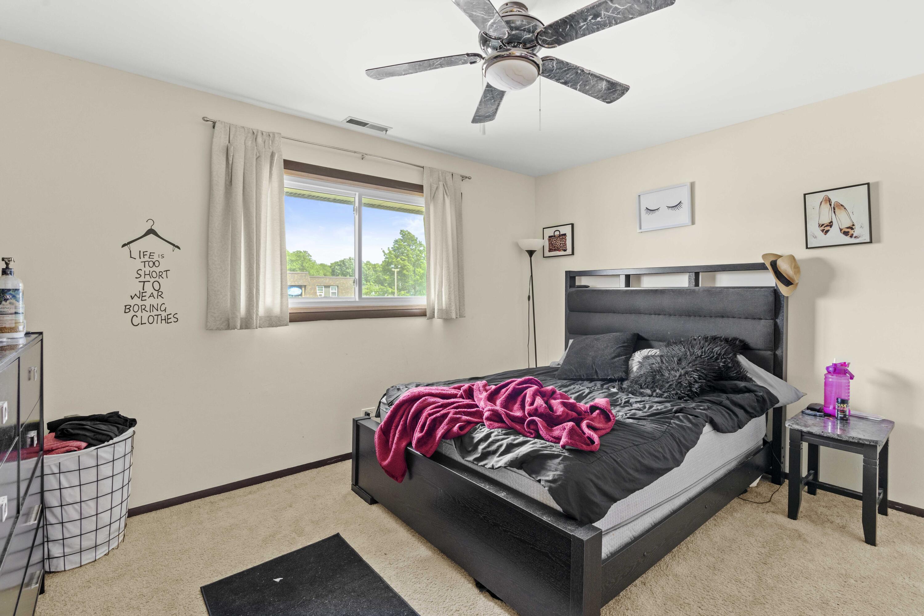 716 Moraine Trace Unit: 12