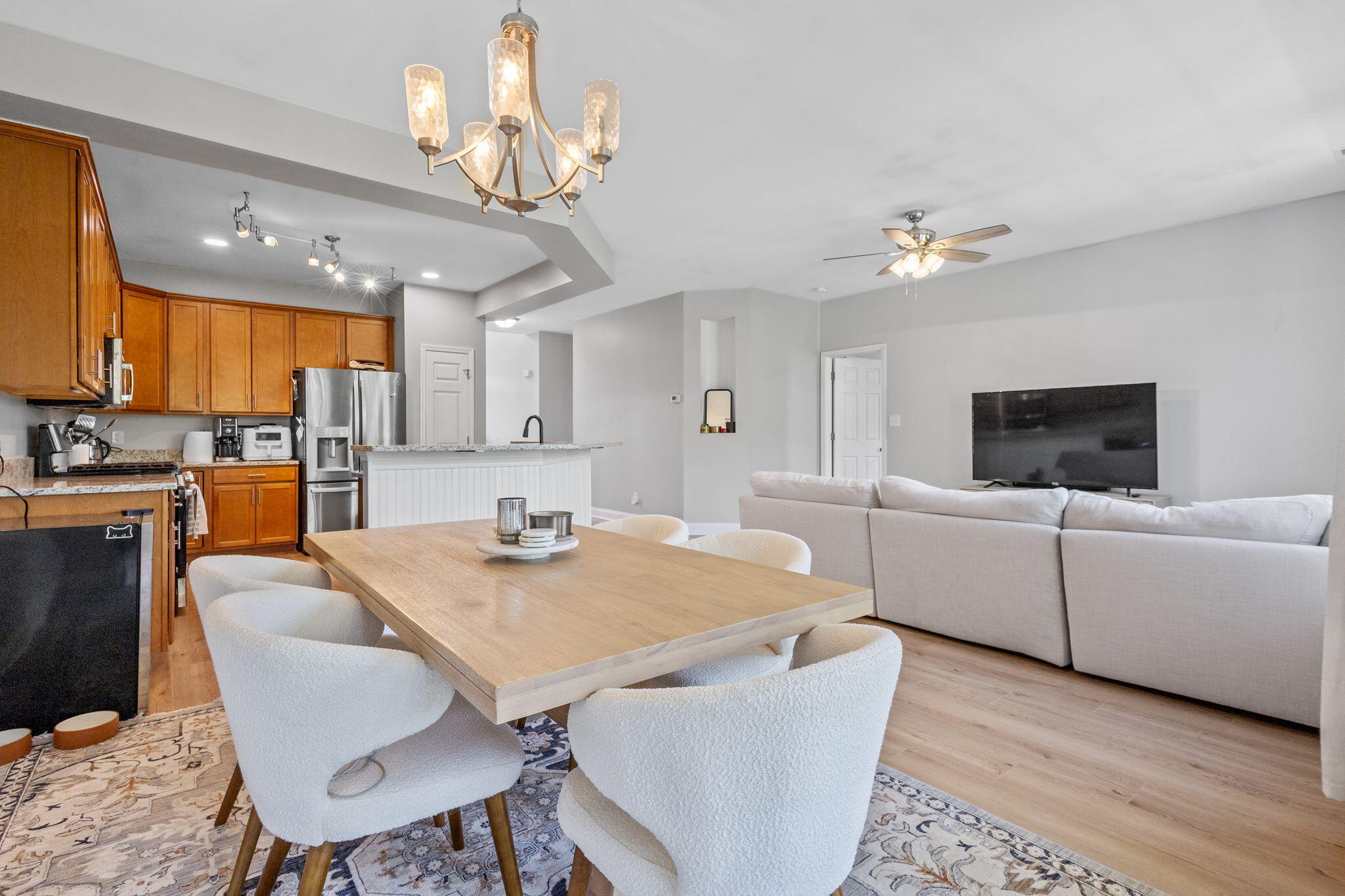 10060 Prairie Knoll Court