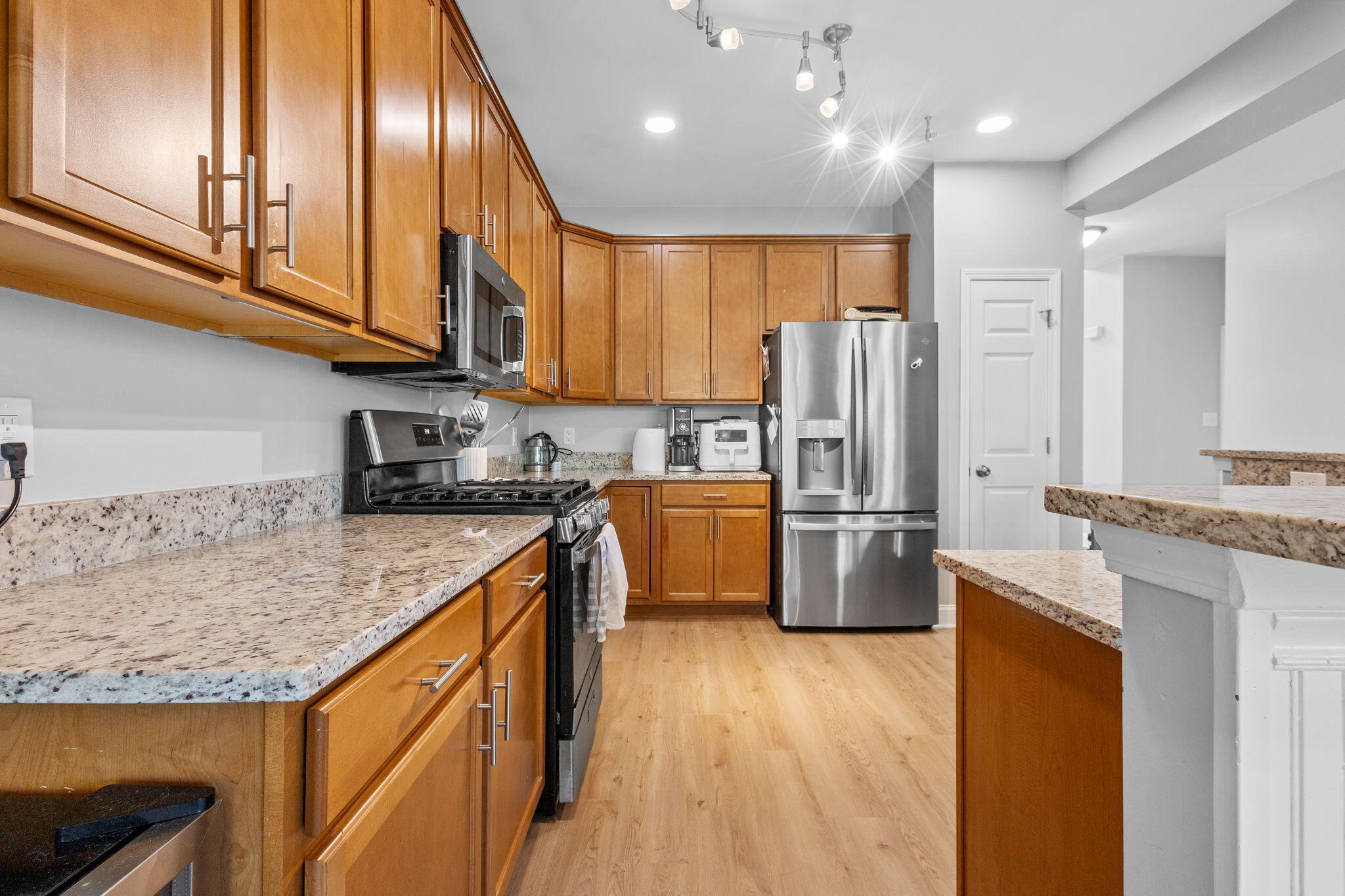 10060 Prairie Knoll Court