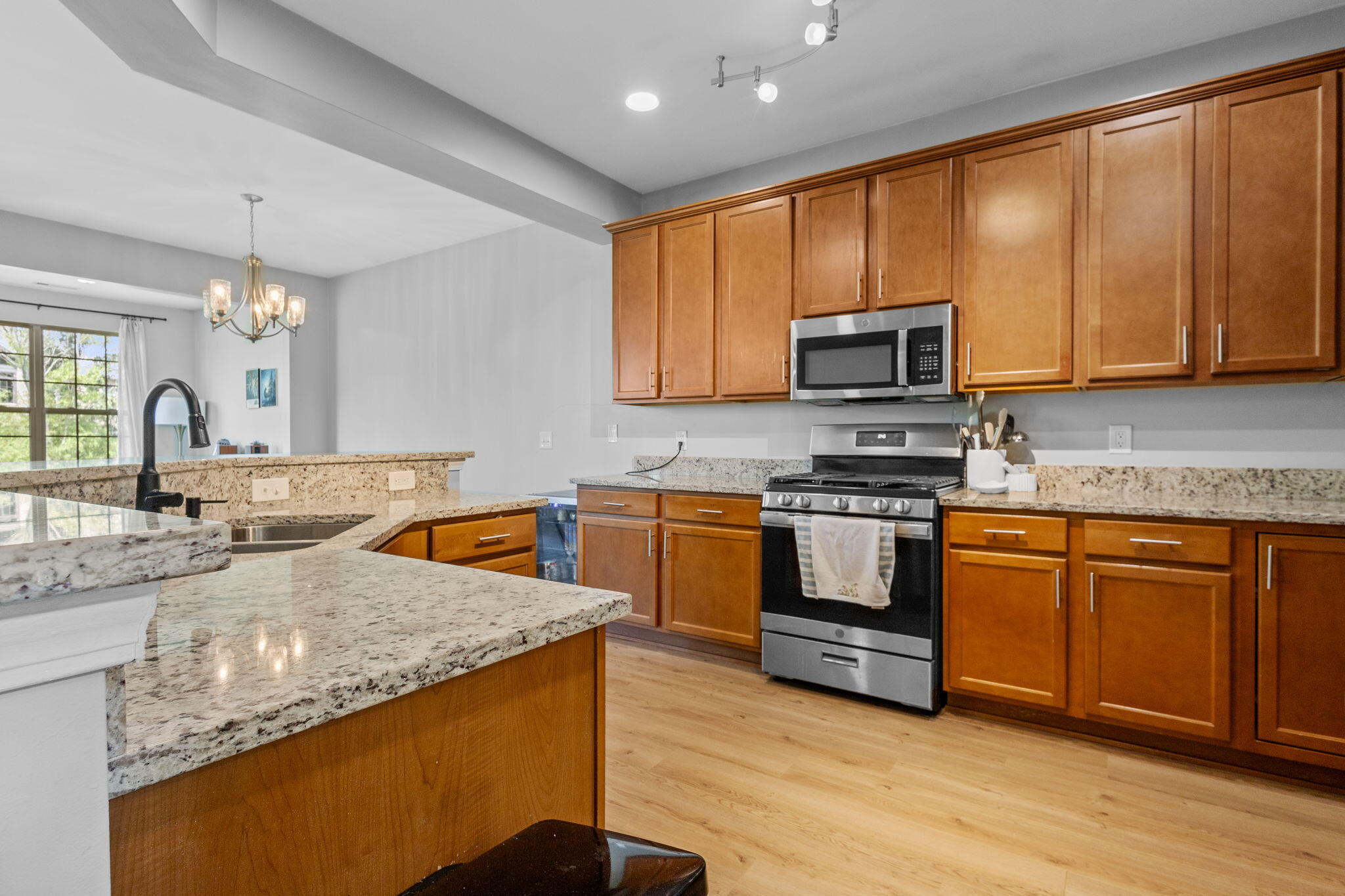 10060 Prairie Knoll Court