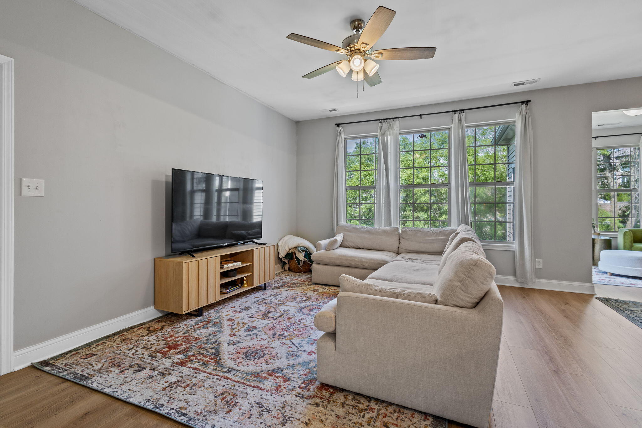 10060 Prairie Knoll Court