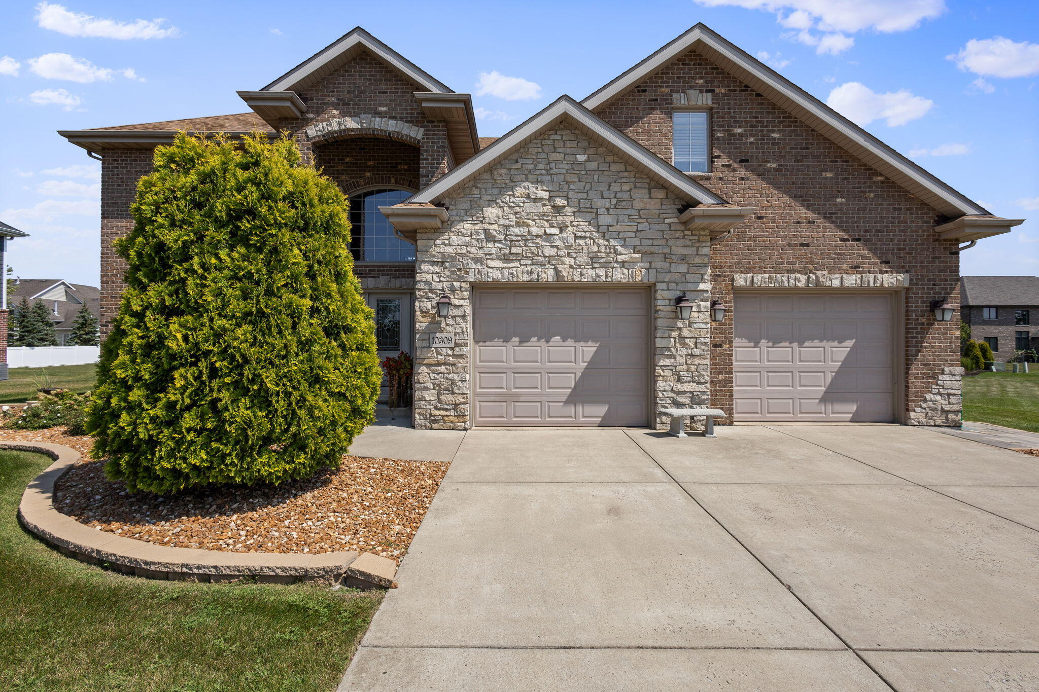 10309 Margo Lane