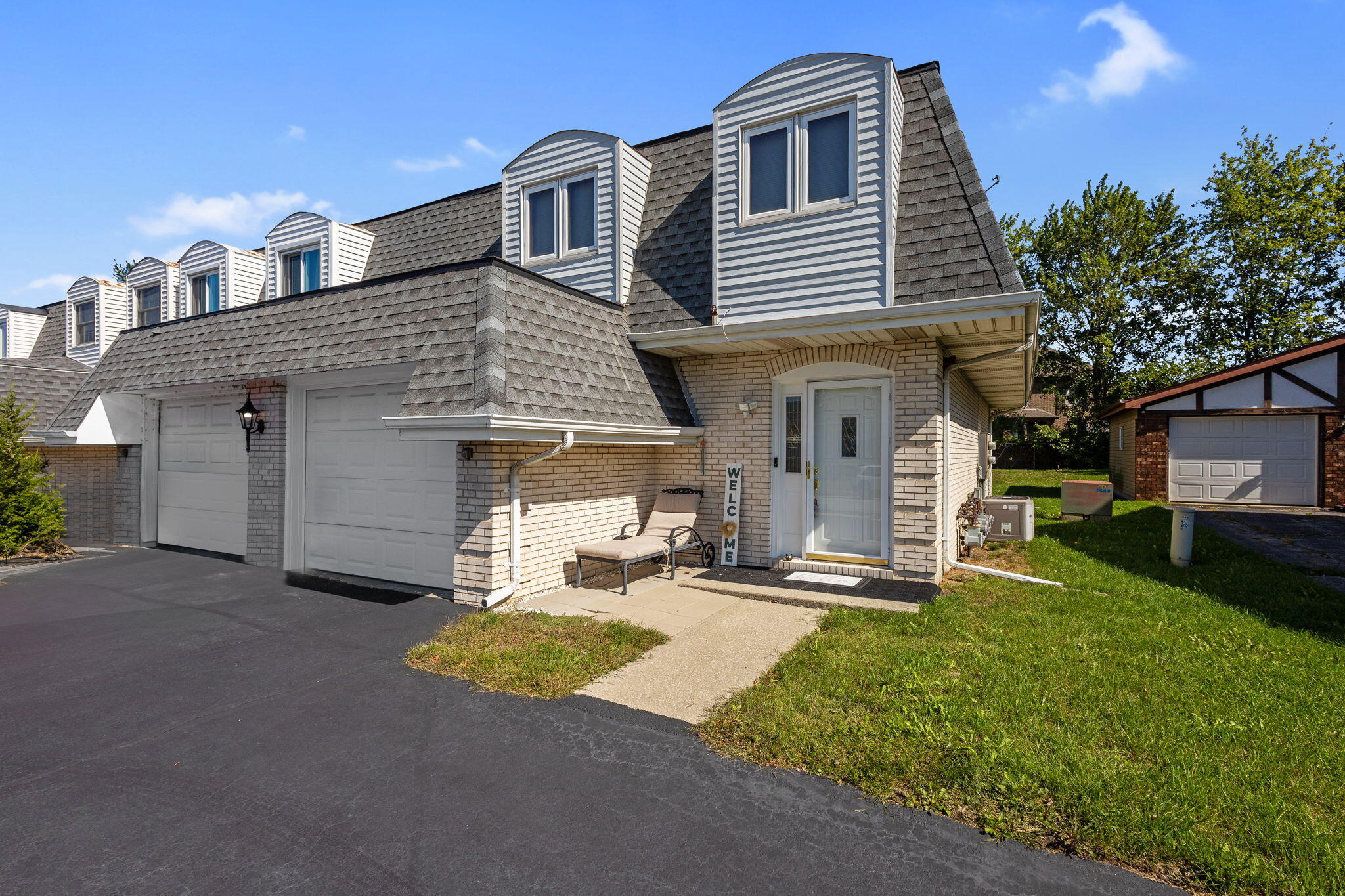 647 Wellington Drive