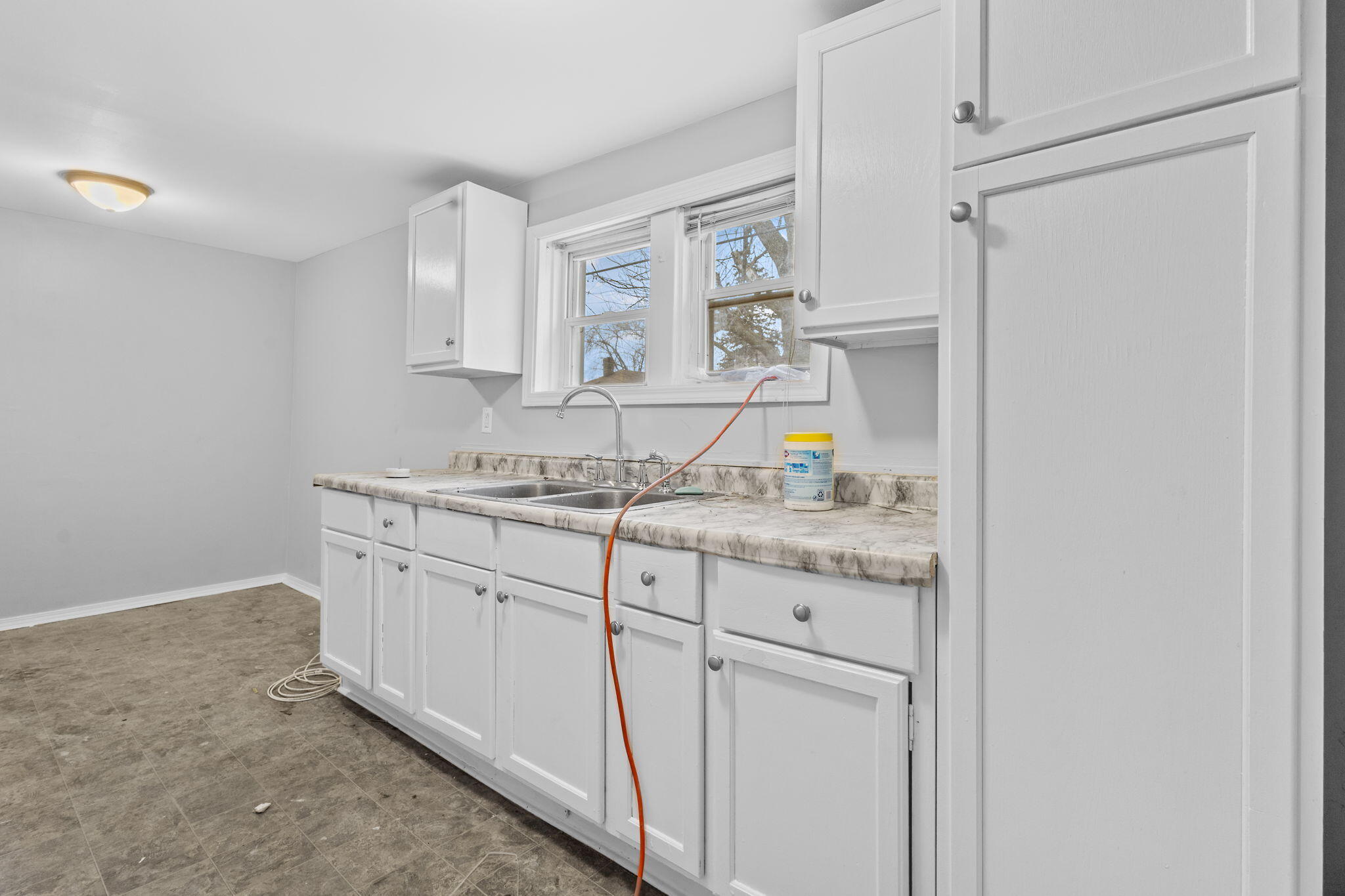 6730 Carolina Avenue