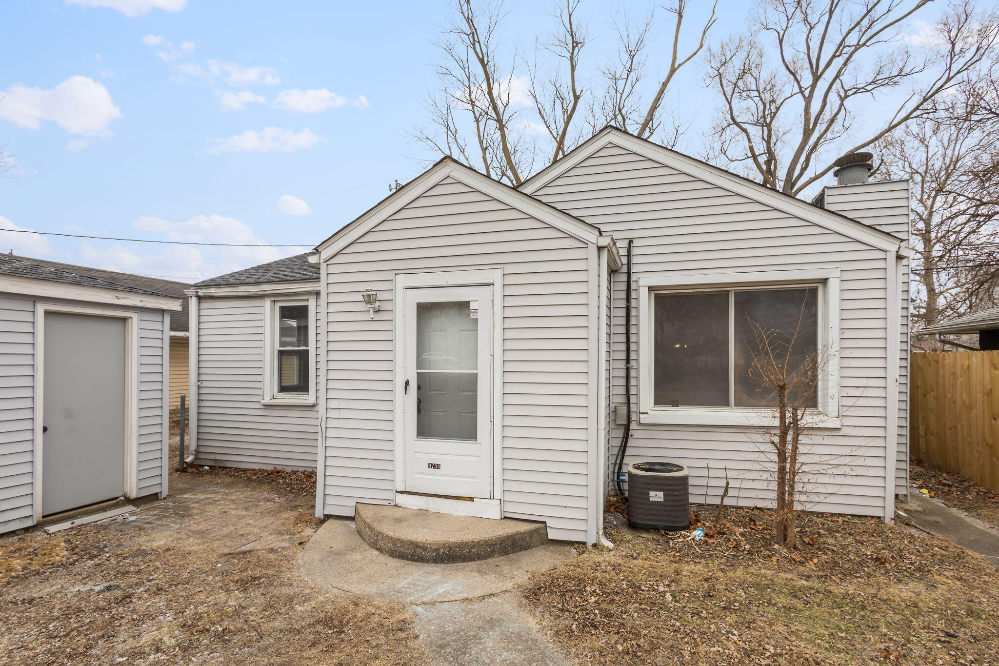 6730 Carolina Avenue