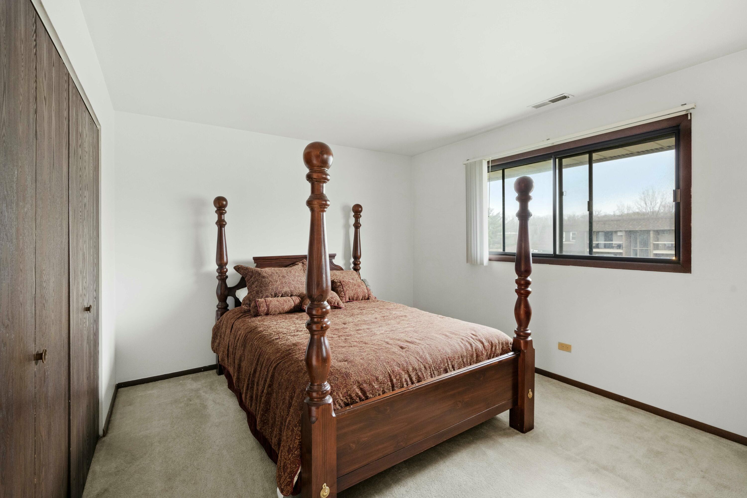 716 Moraine Trace 10
