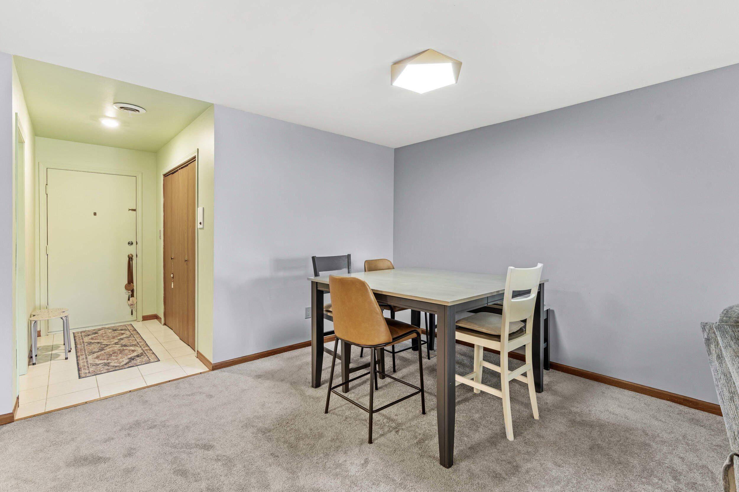 1725 Homan Drive 303