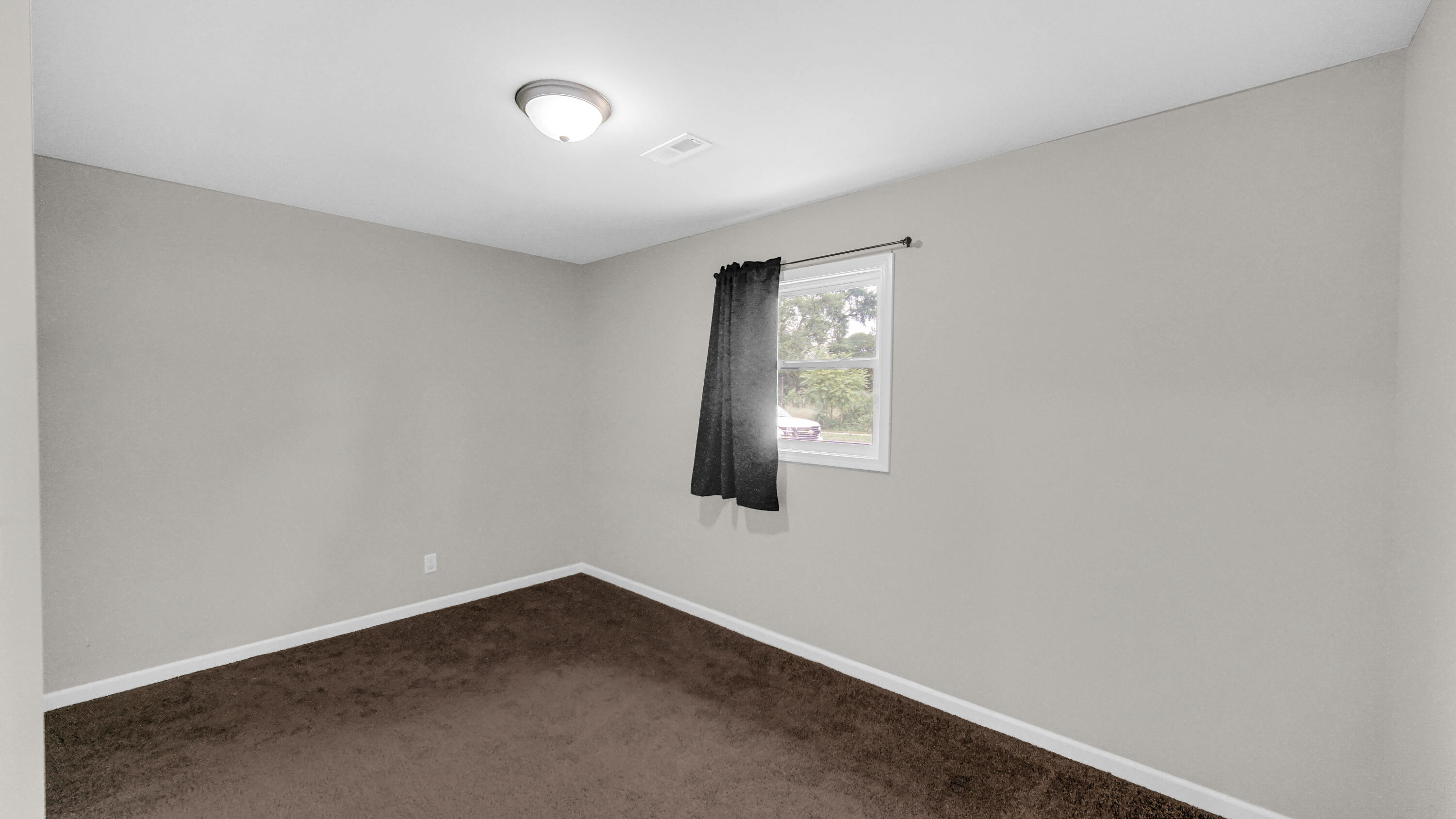 1015 E 36th Place