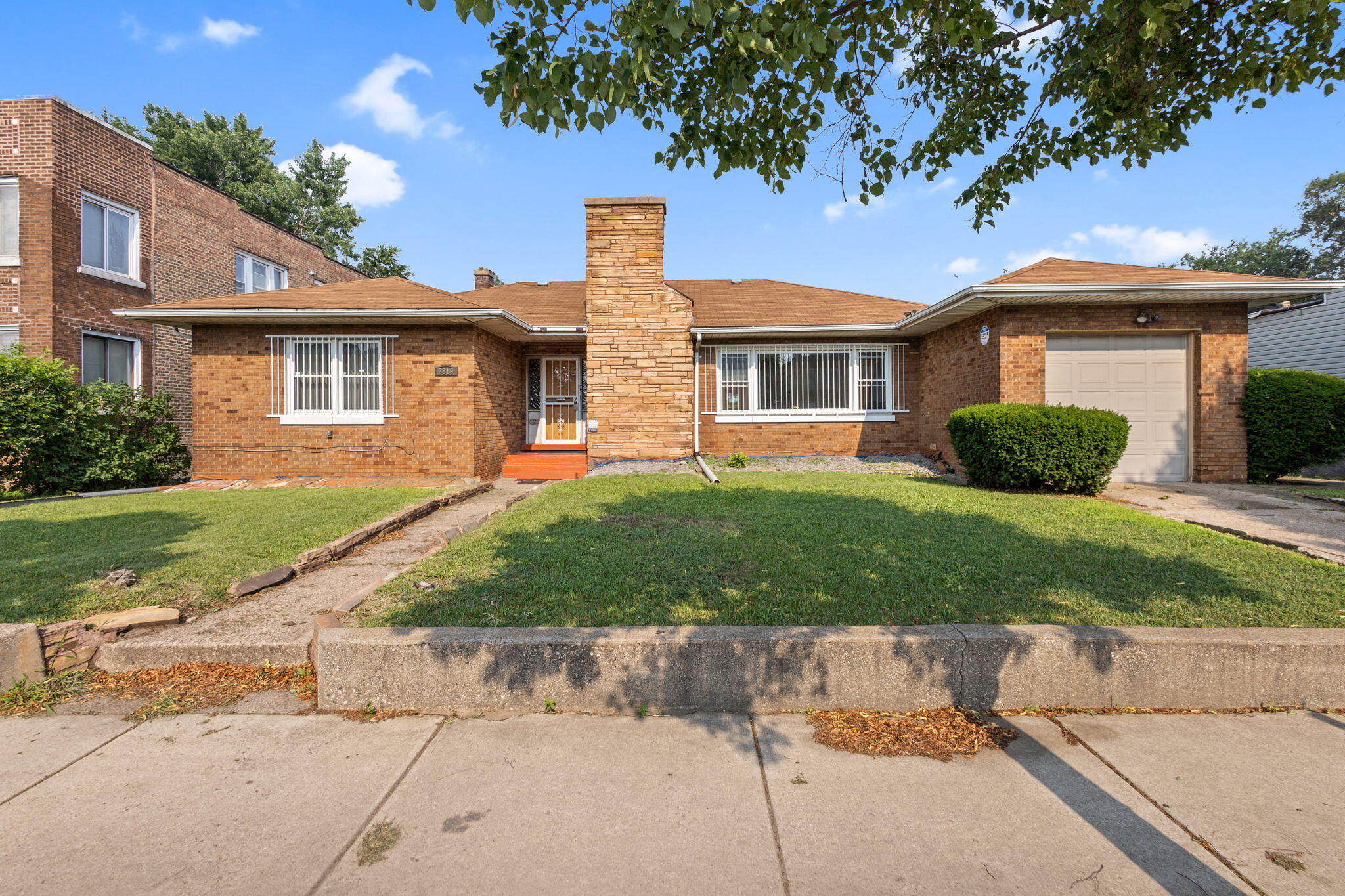3819 Euclid Avenue