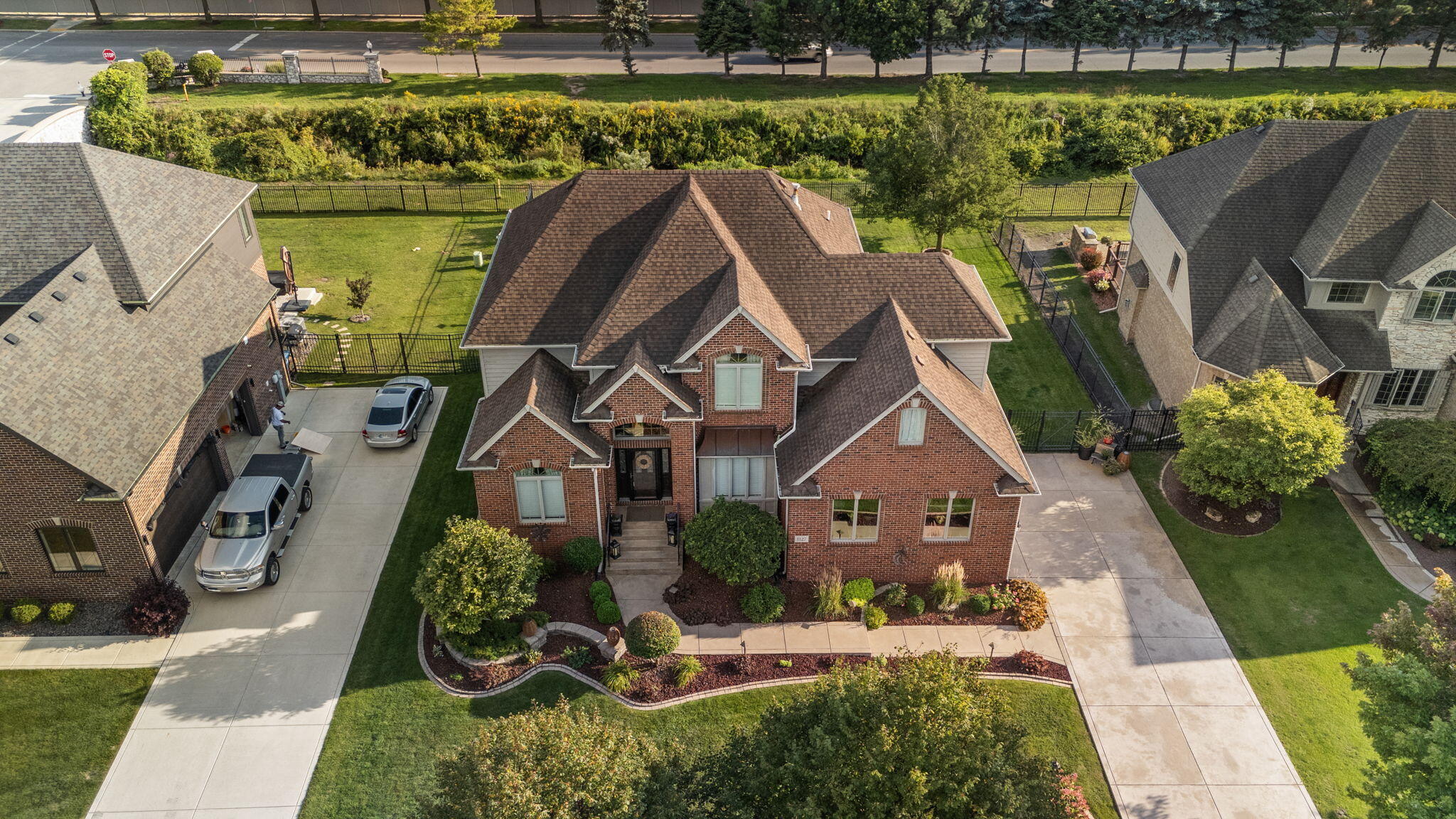 1127 Stonebridge Drive