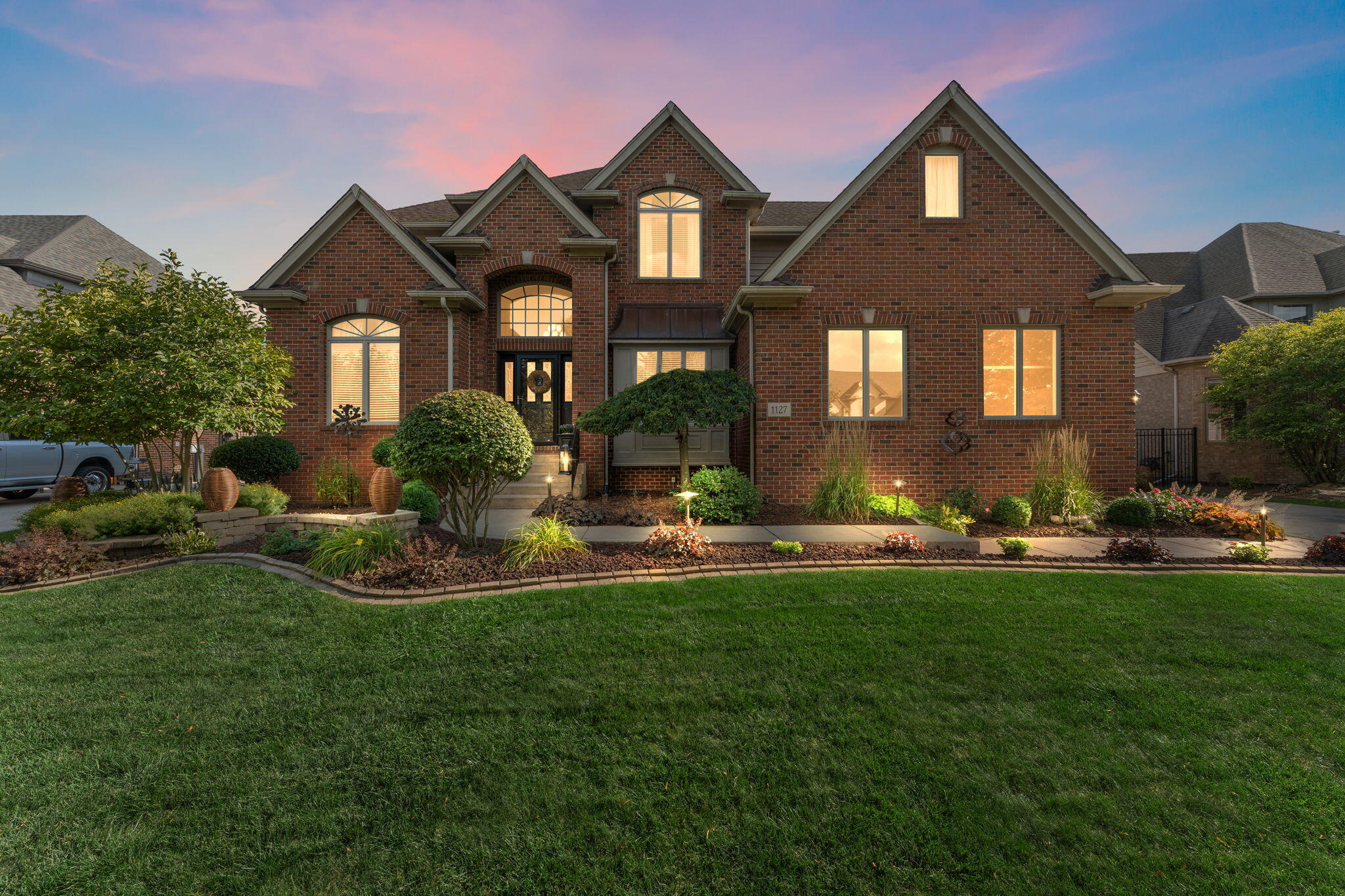 1127 Stonebridge Drive