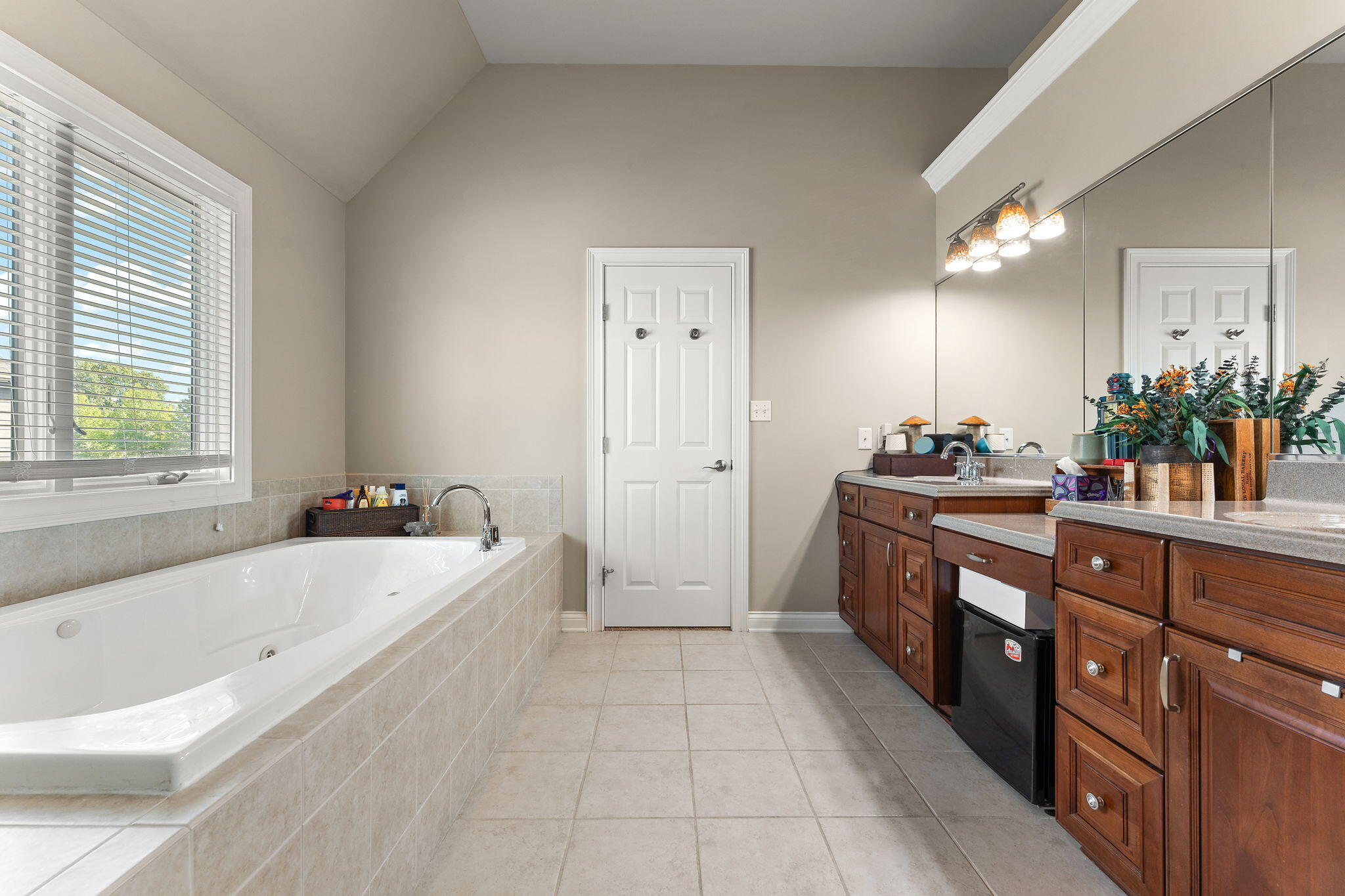 1127 Stonebridge Drive