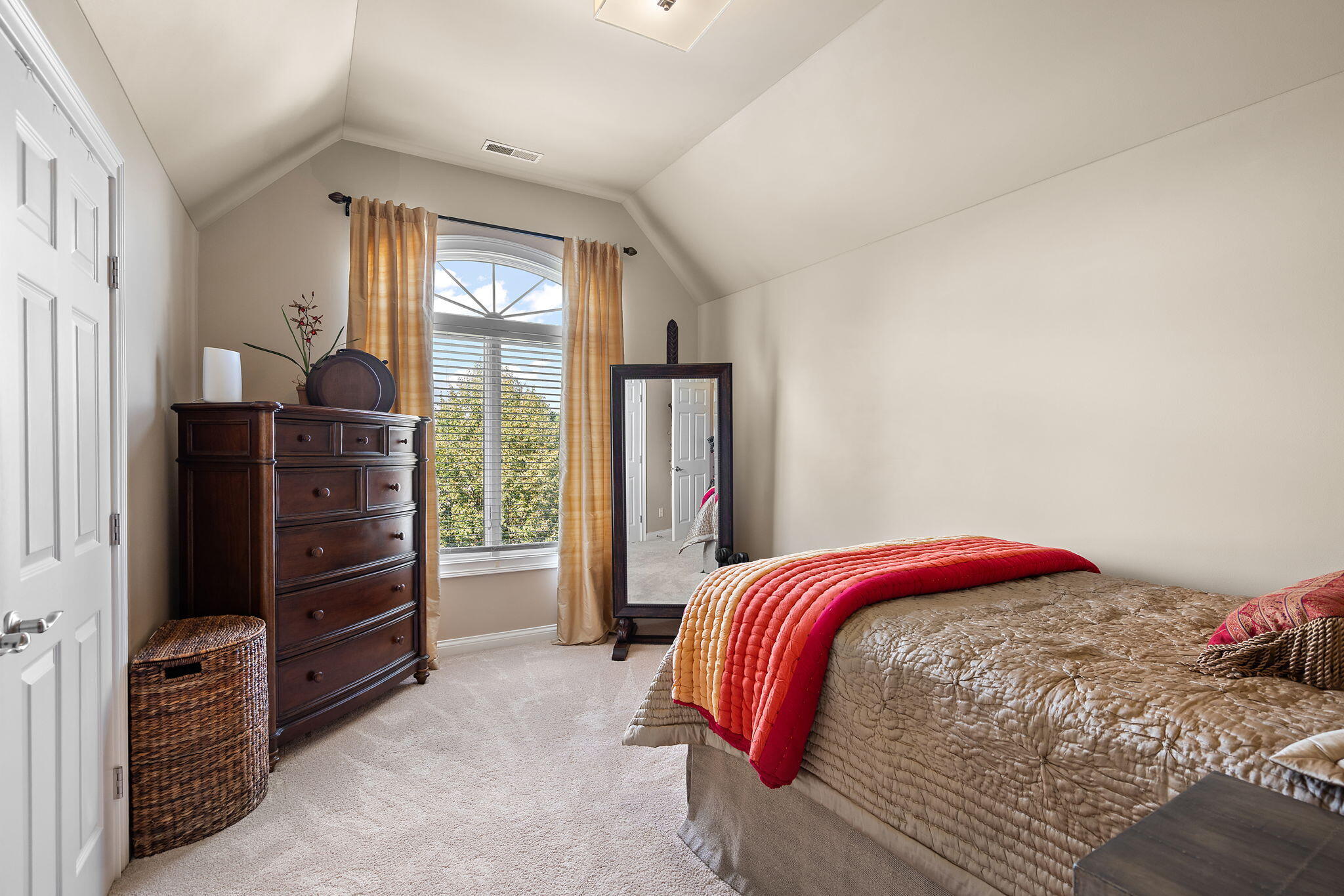 1127 Stonebridge Drive
