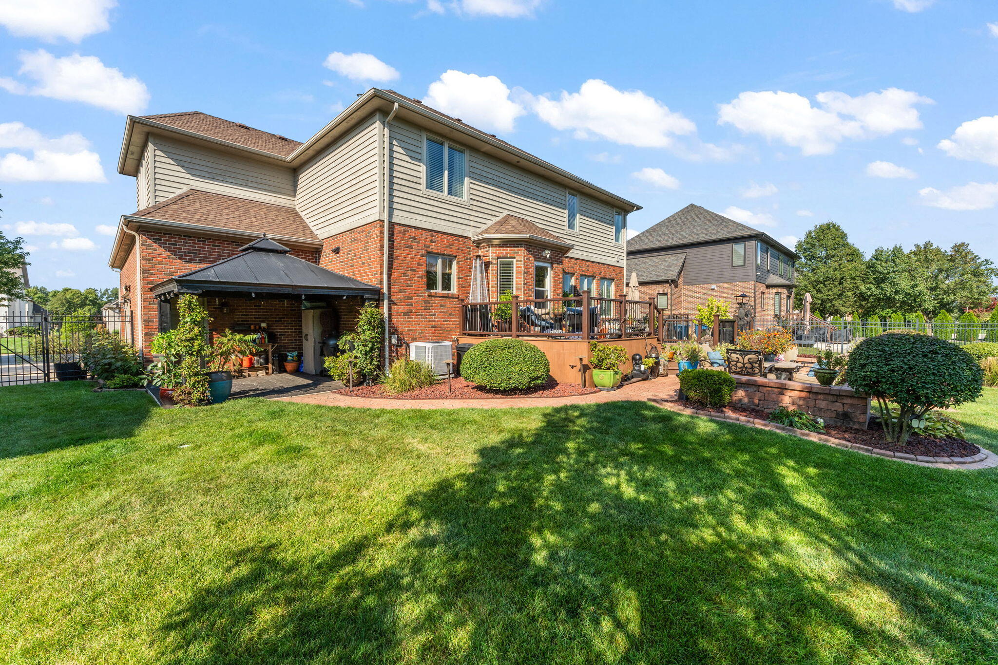 1127 Stonebridge Drive