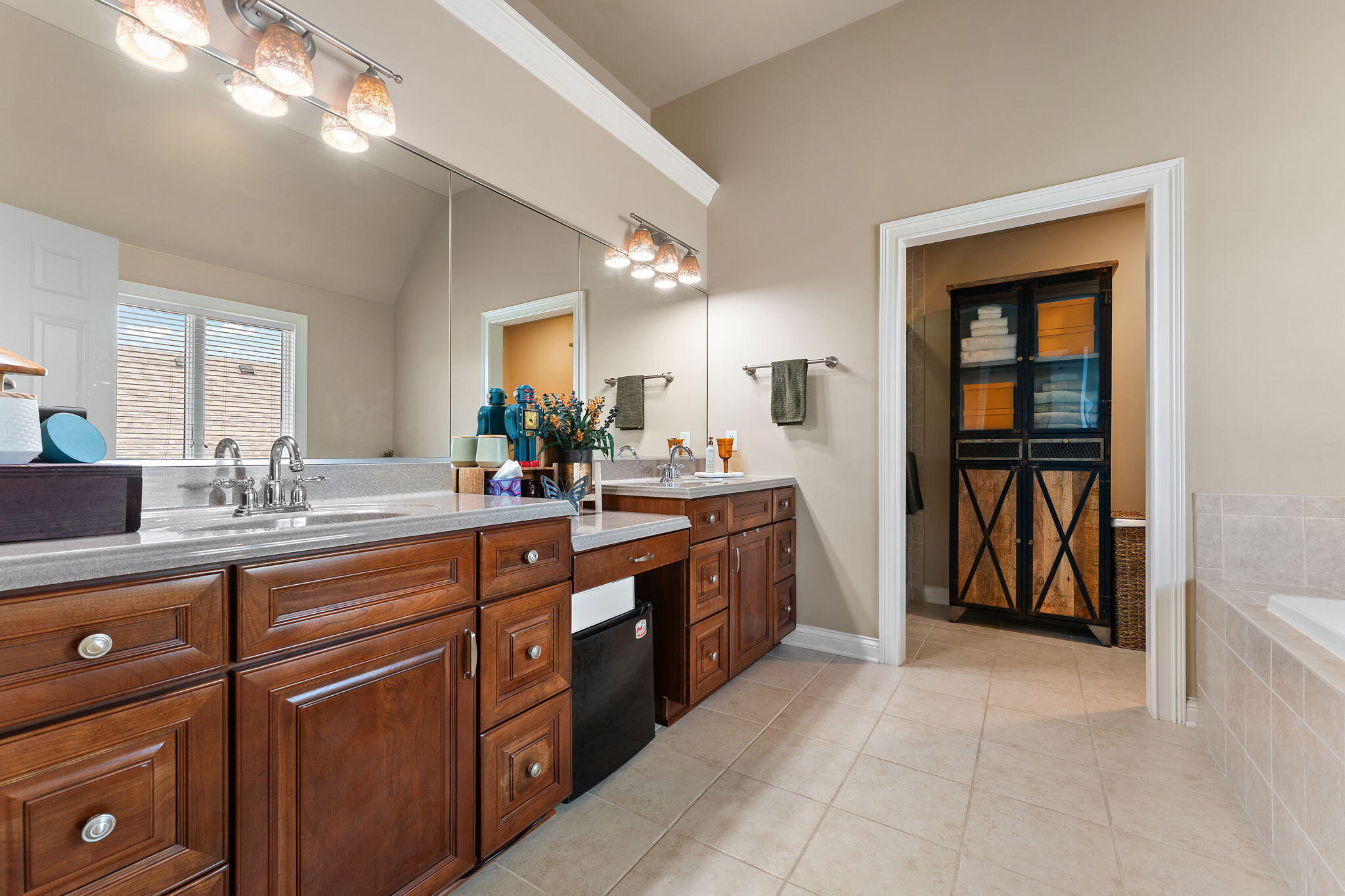1127 Stonebridge Drive