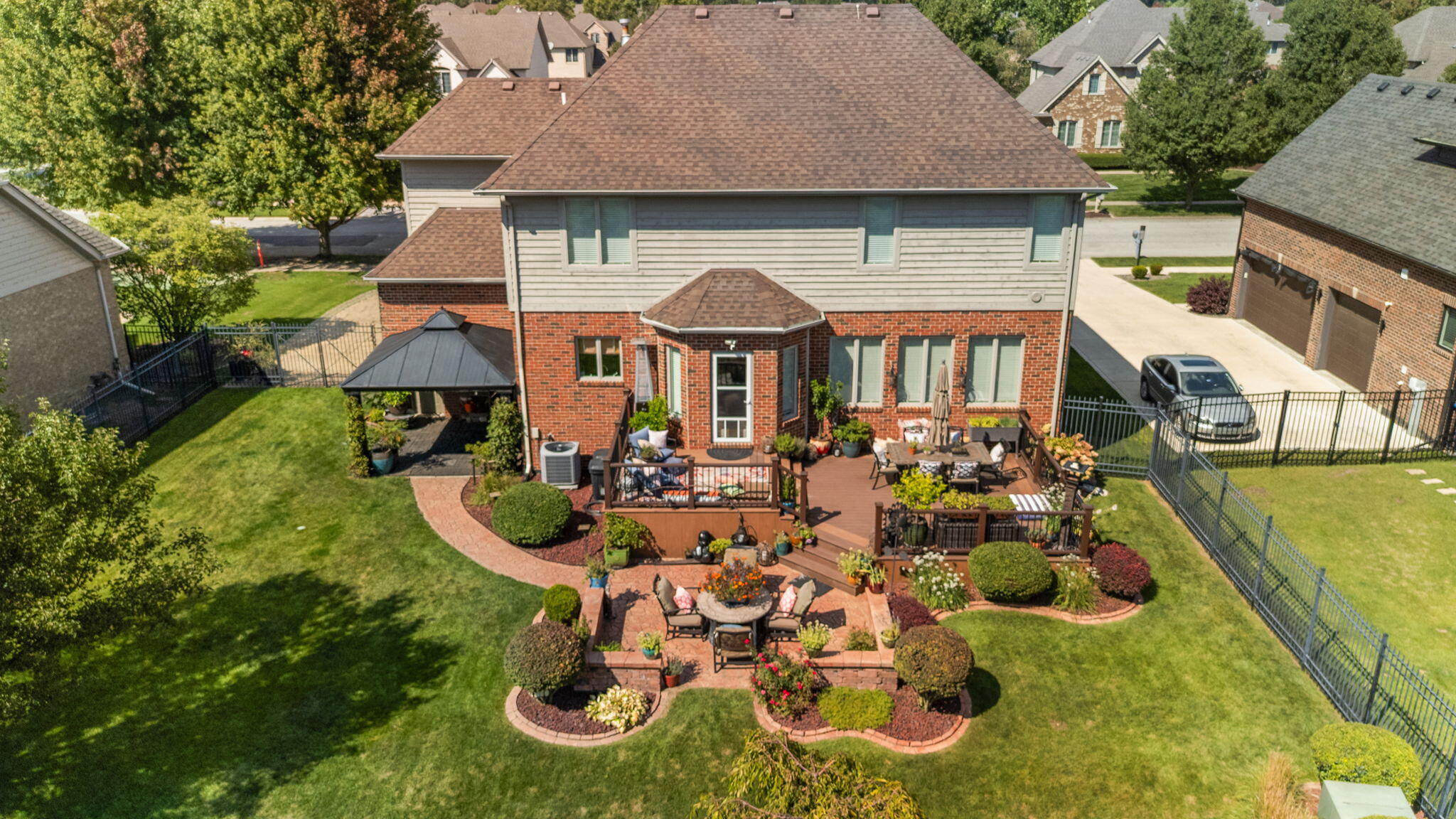 1127 Stonebridge Drive