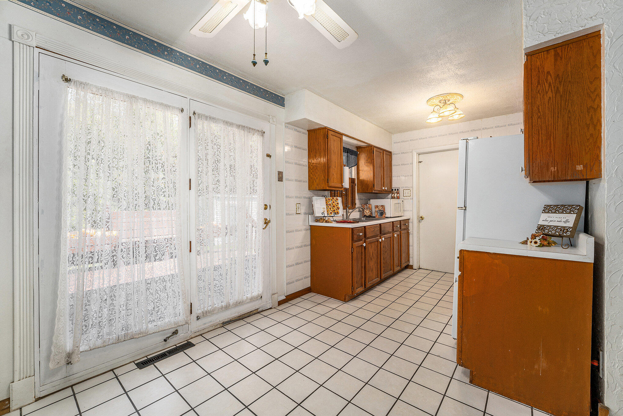 4341 King Court