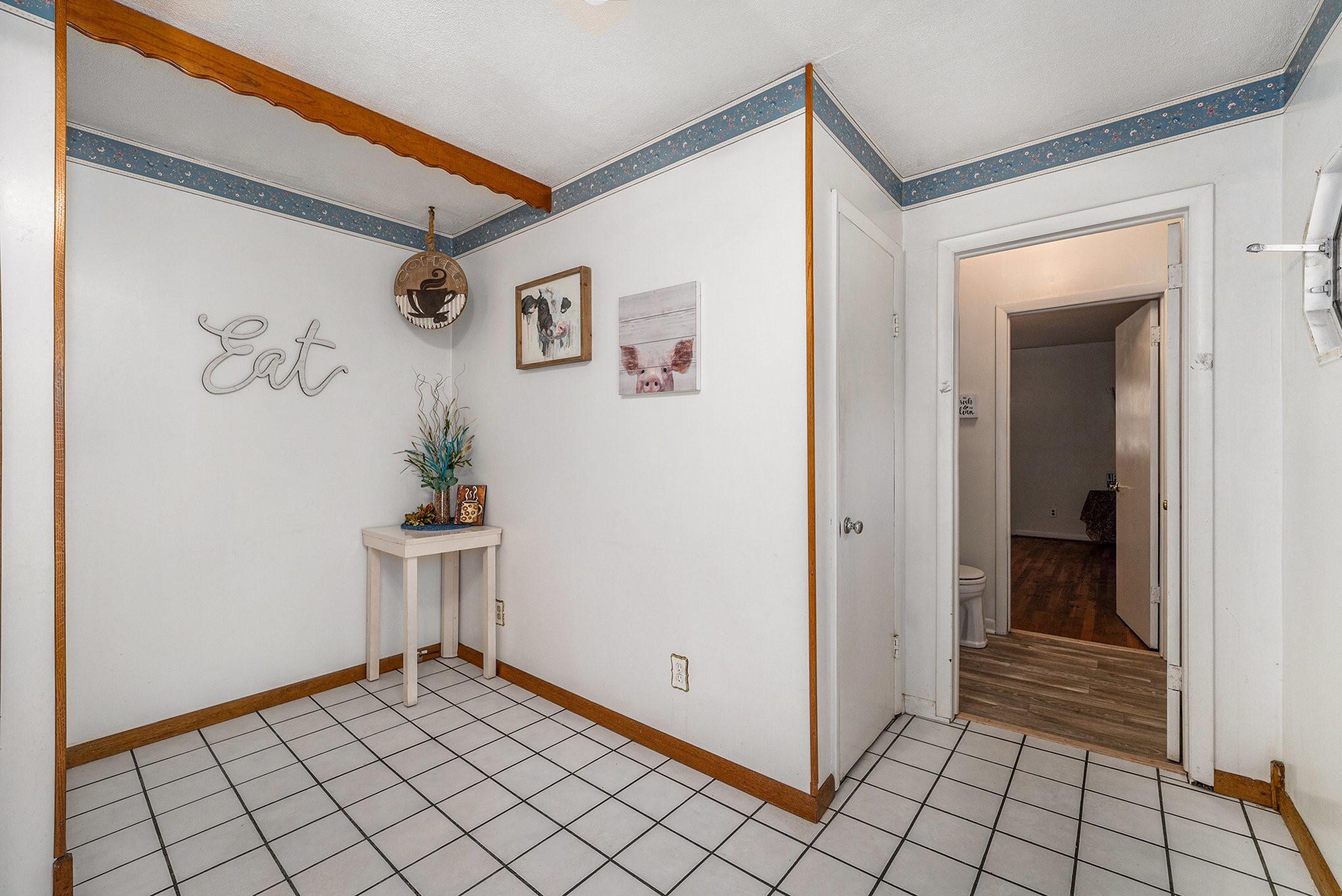 4341 King Court
