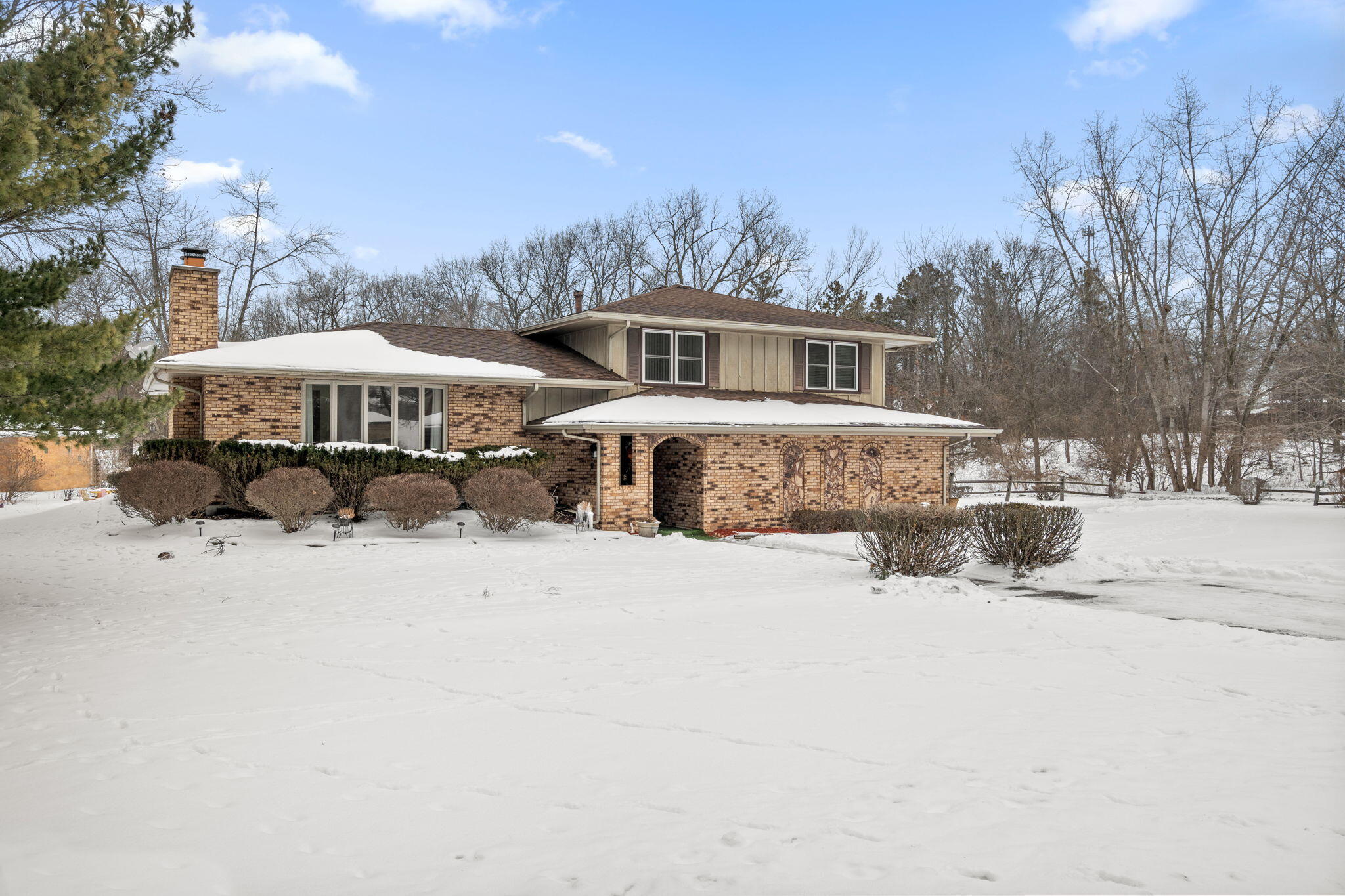 6938 Ironwood Avenue