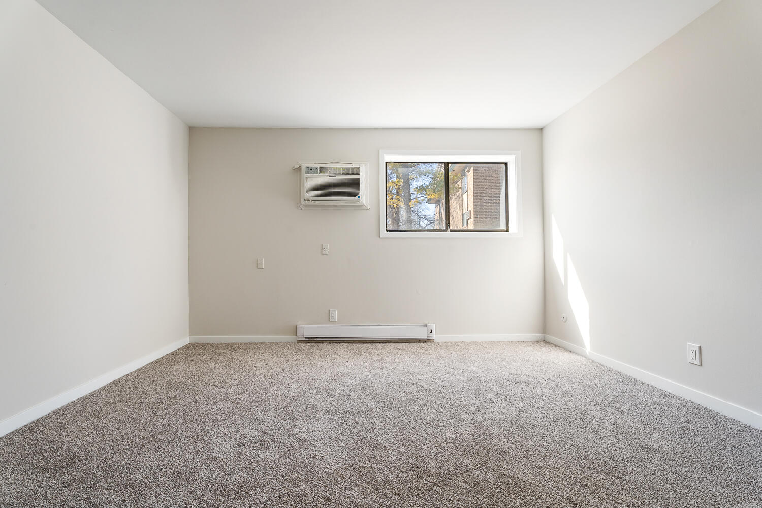 5536 Cedar Point Drive Unit: A16