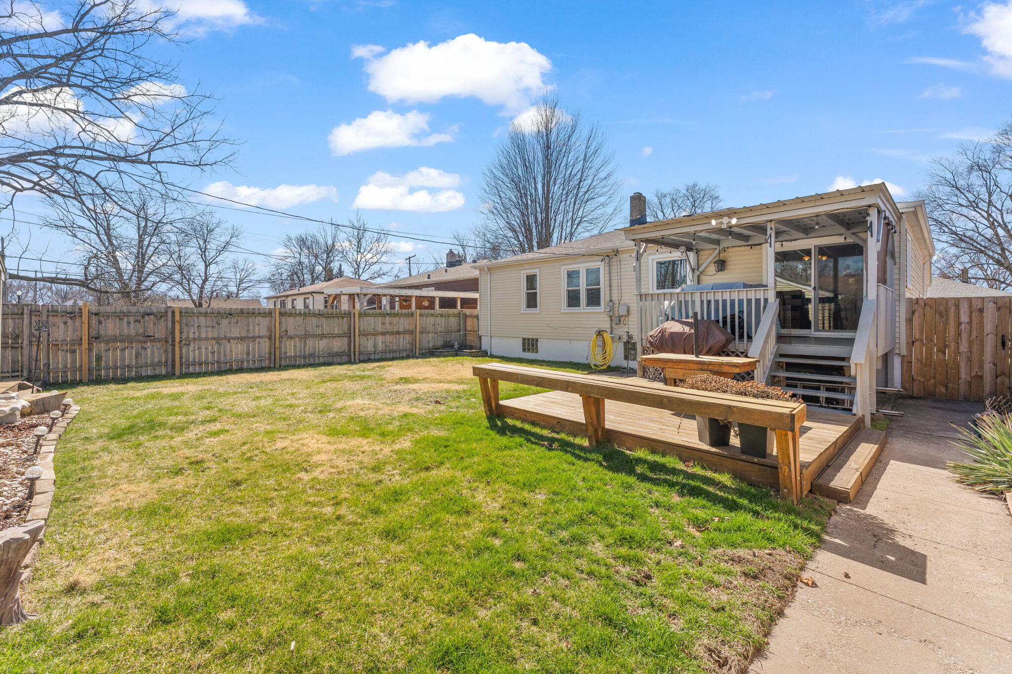 7039 California Avenue