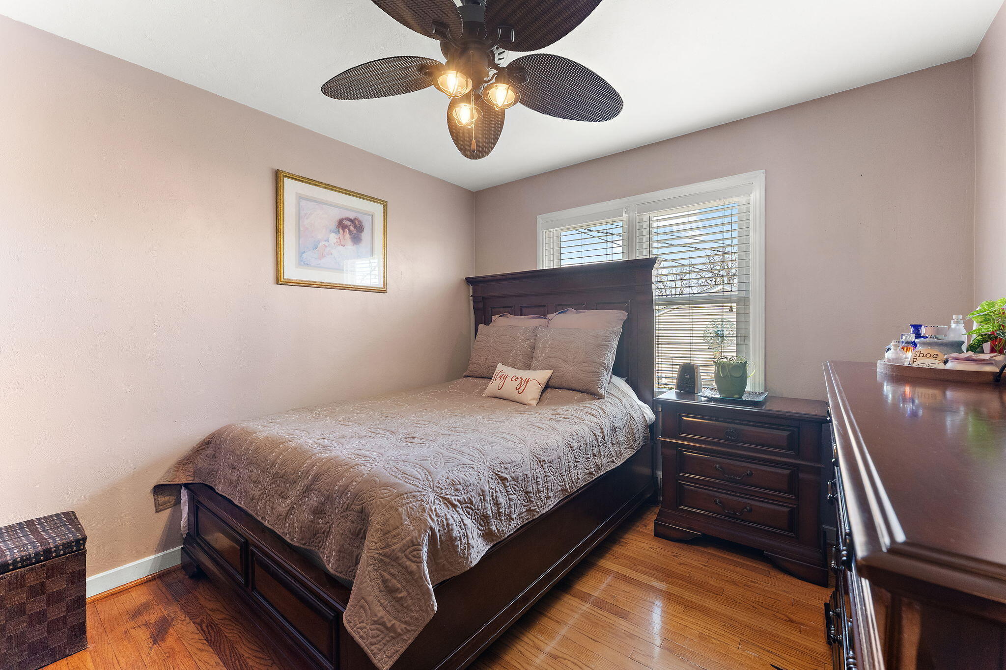 7039 California Avenue