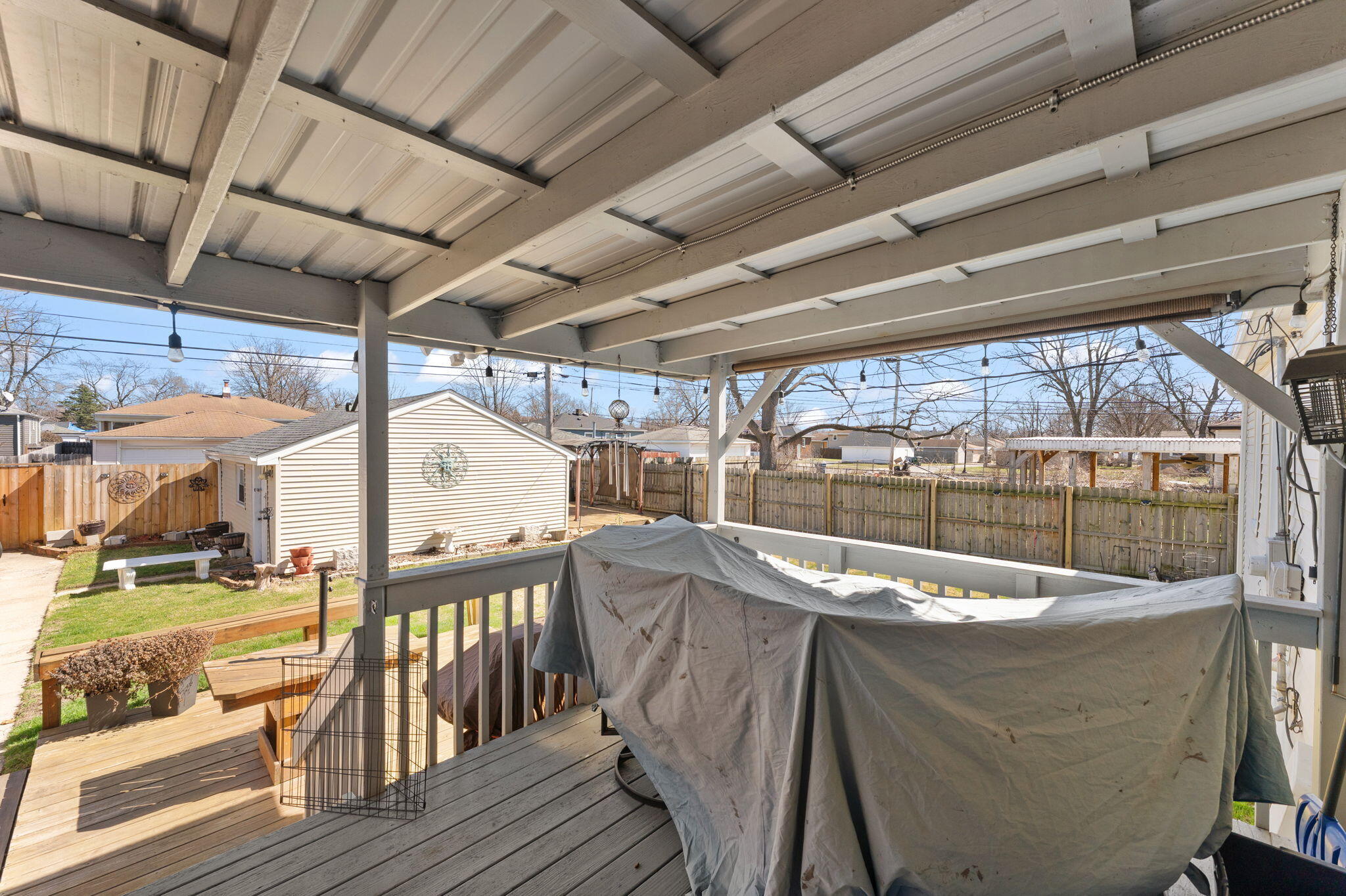 7039 California Avenue