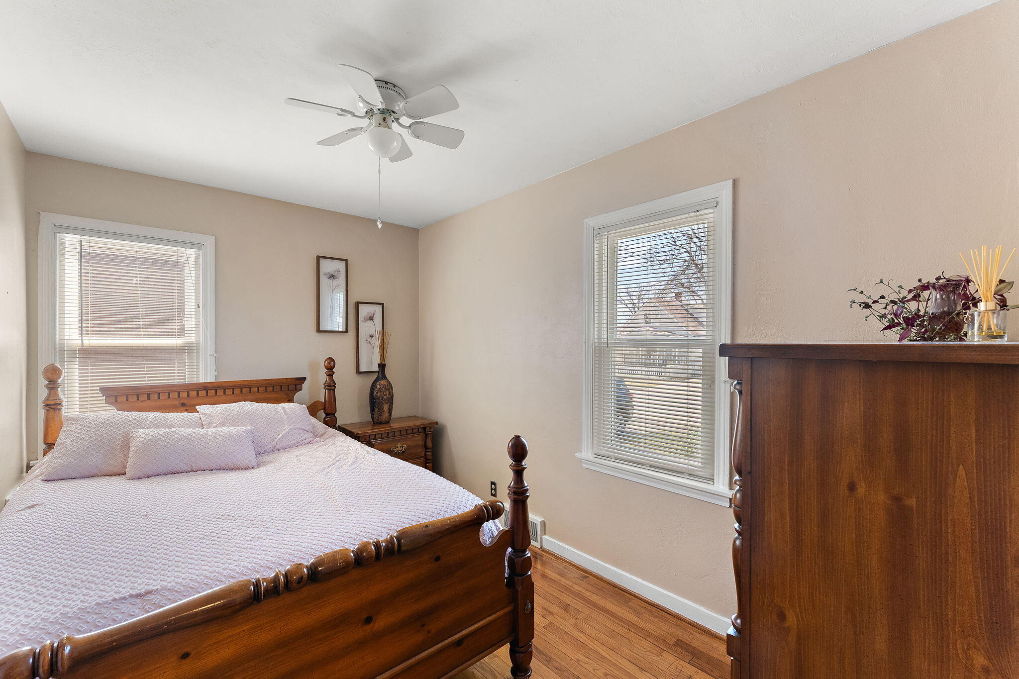 7039 California Avenue