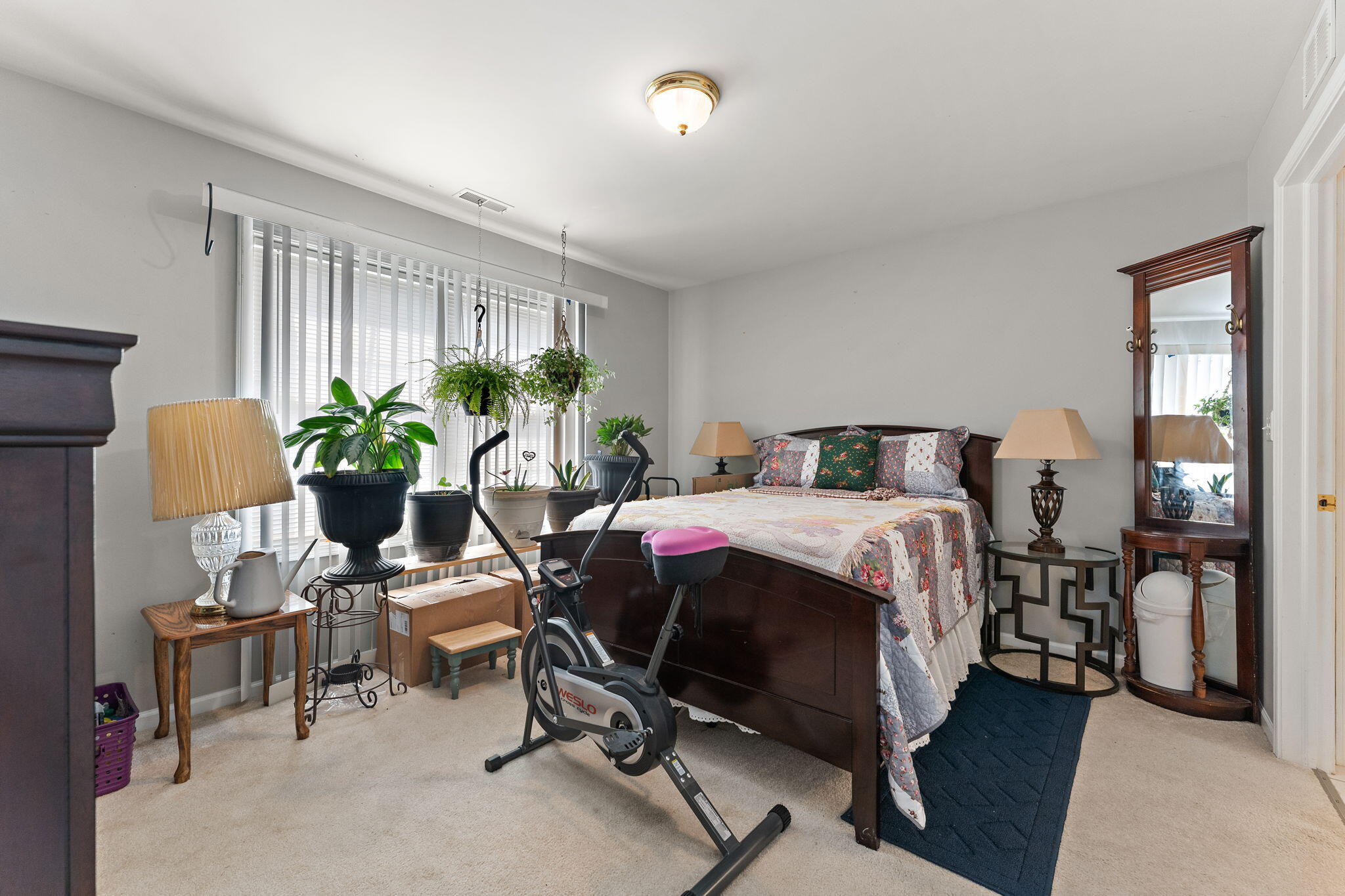 630 Cambridge Court Unit: 1b