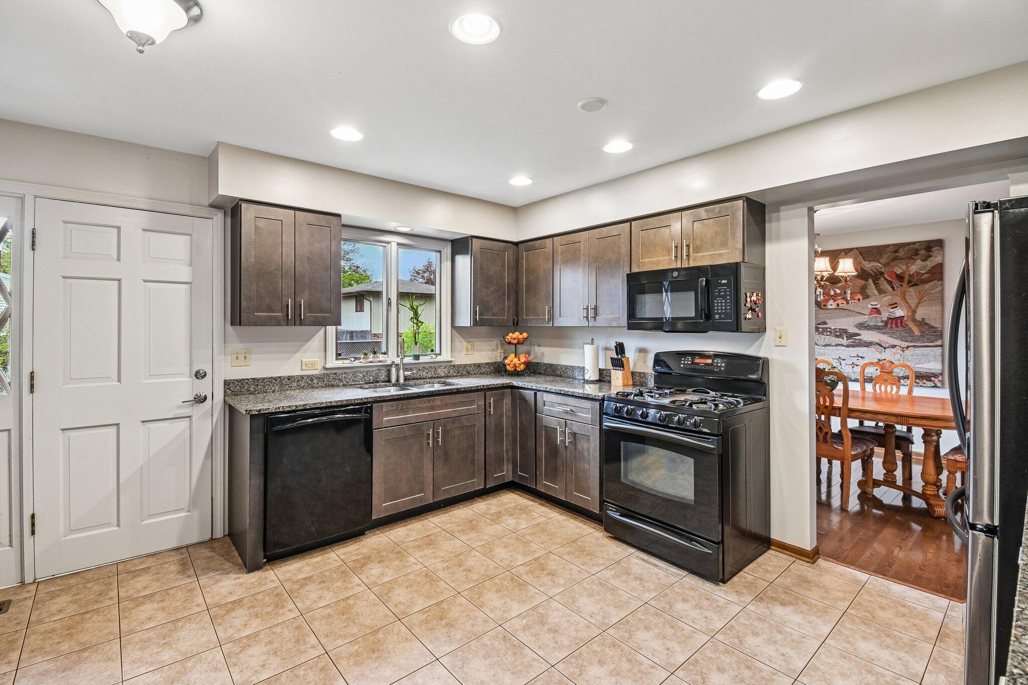 9618 Walnut Drive