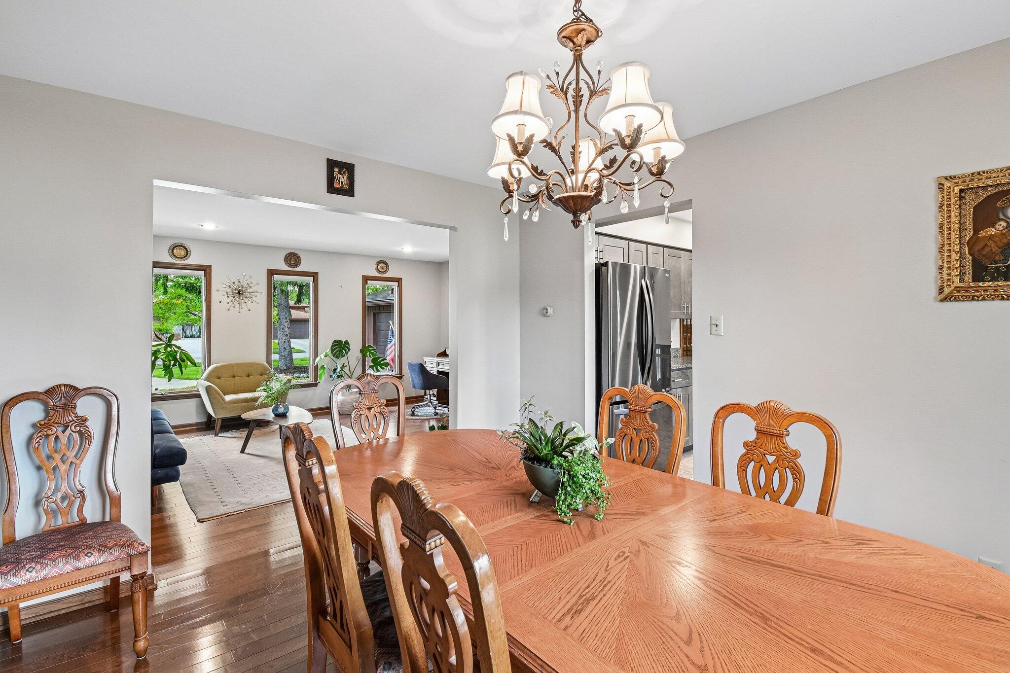 9618 Walnut Drive