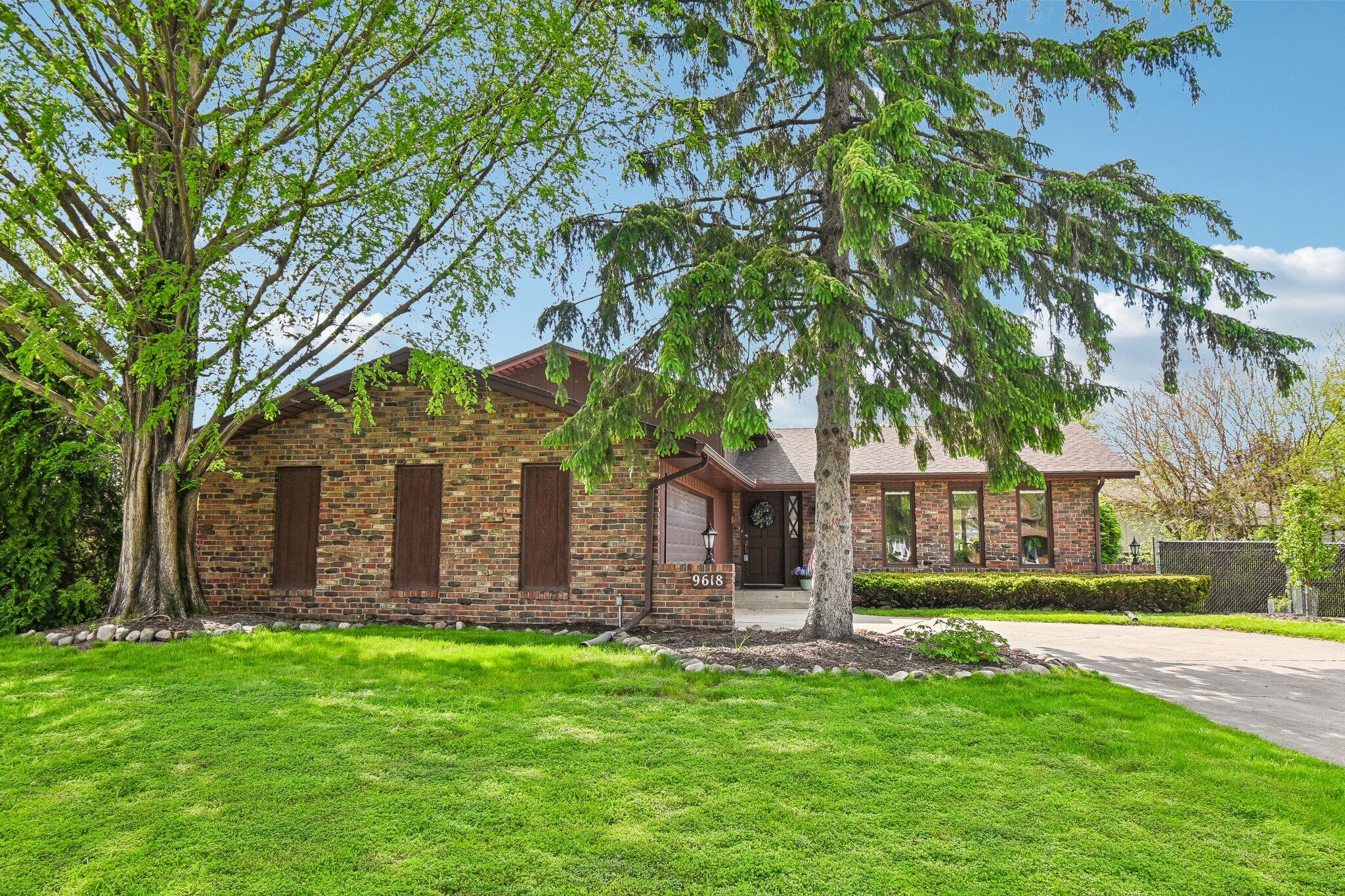 9618 Walnut Drive