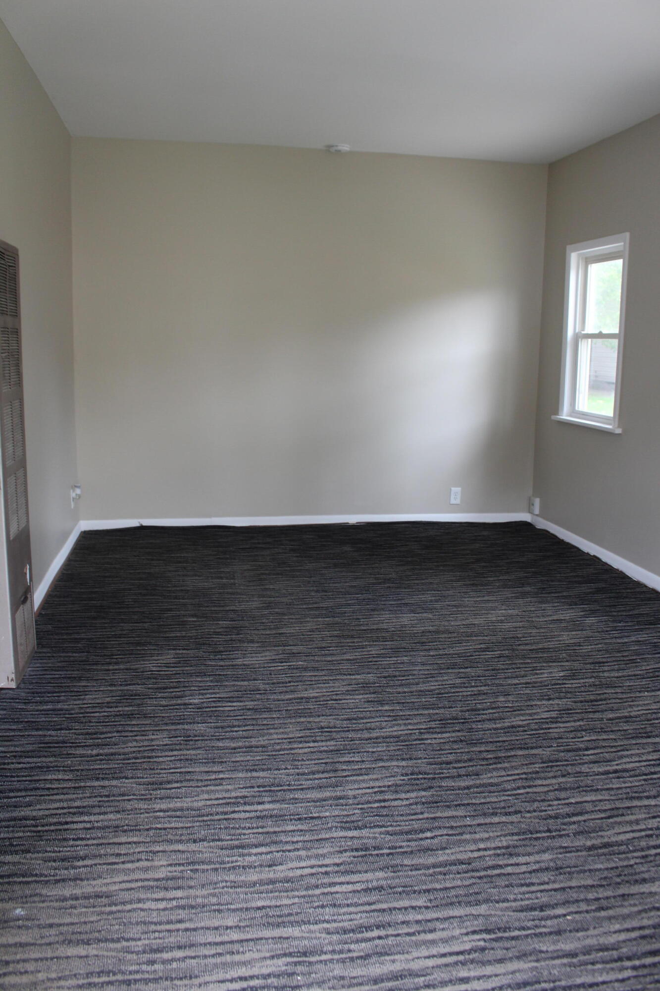 135 N Lindberg Street