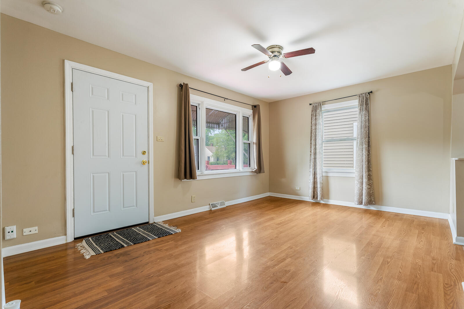 3153 Crane Place