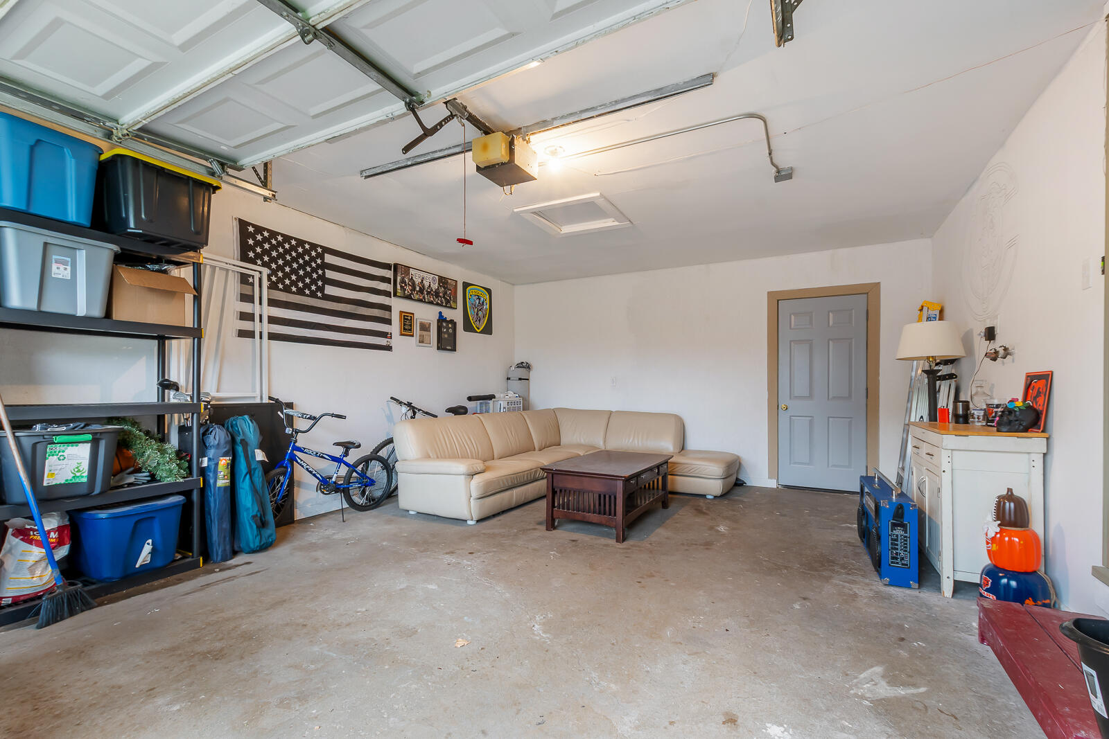 4838 N Clover Lane