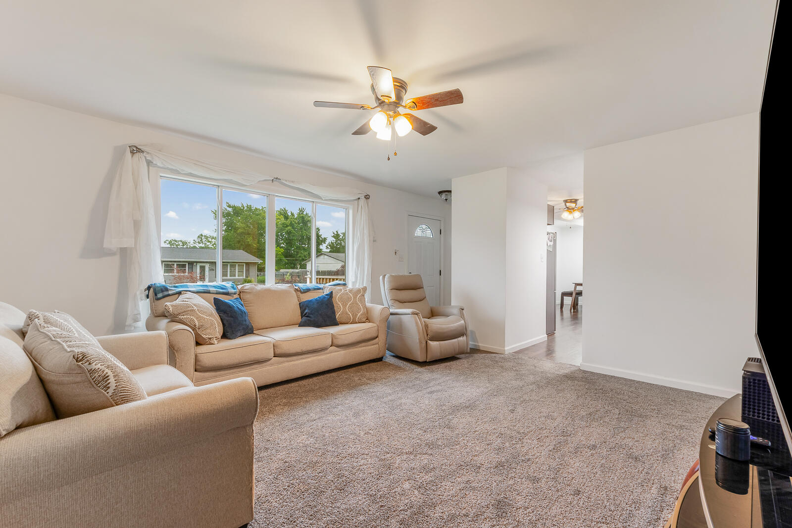 4838 N Clover Lane