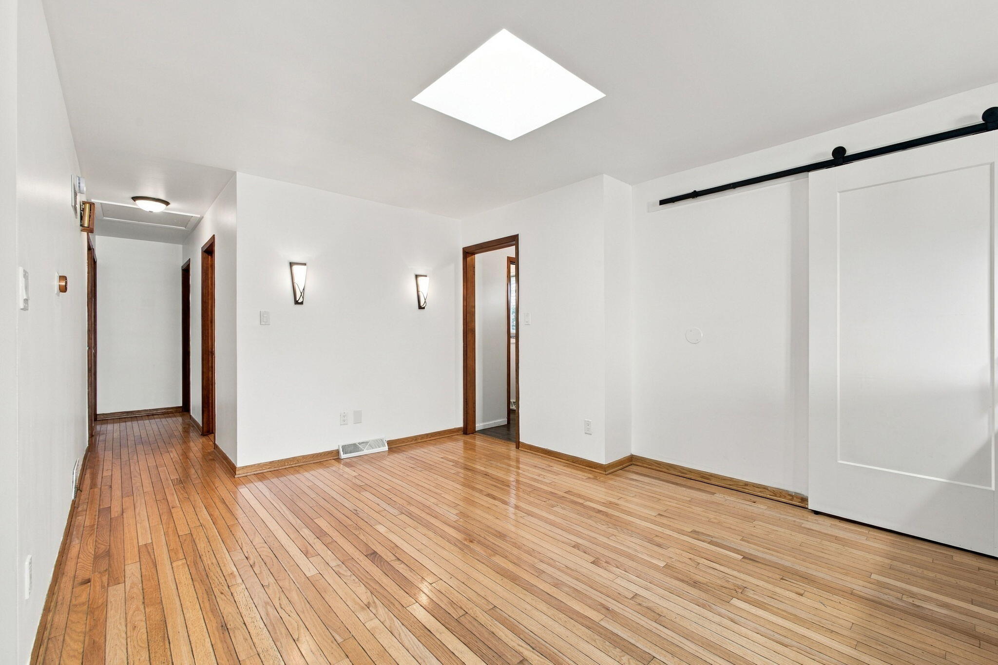9502 Fran-lin Parkway