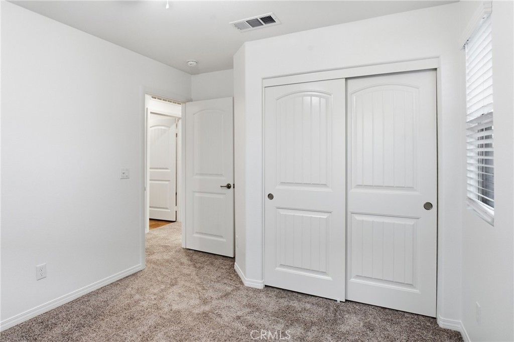 16715 Wyndham