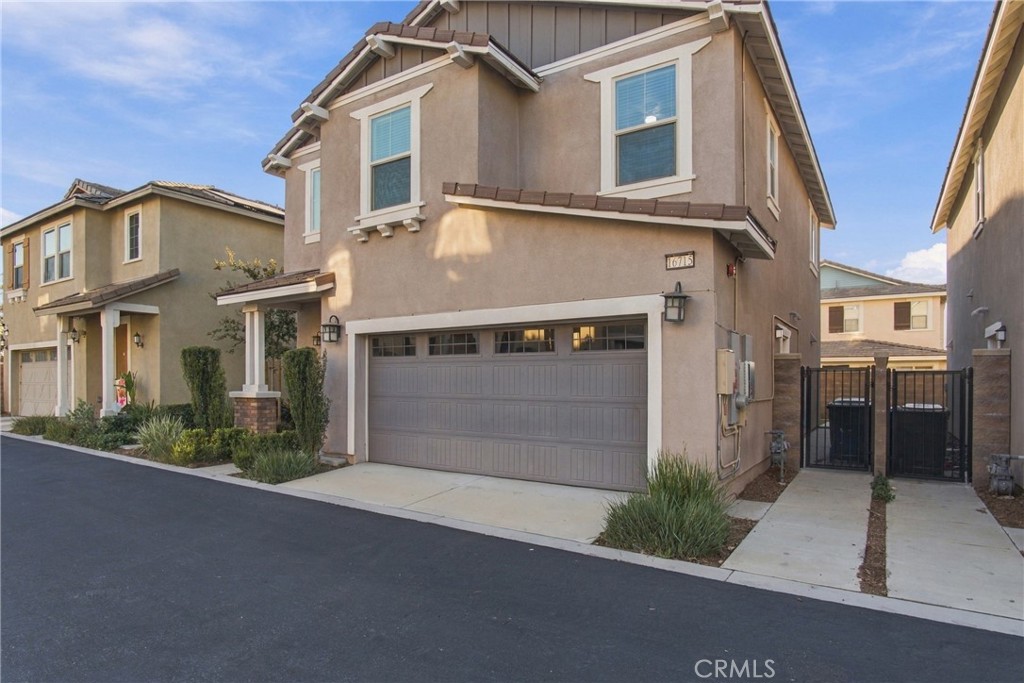 16715 Wyndham
