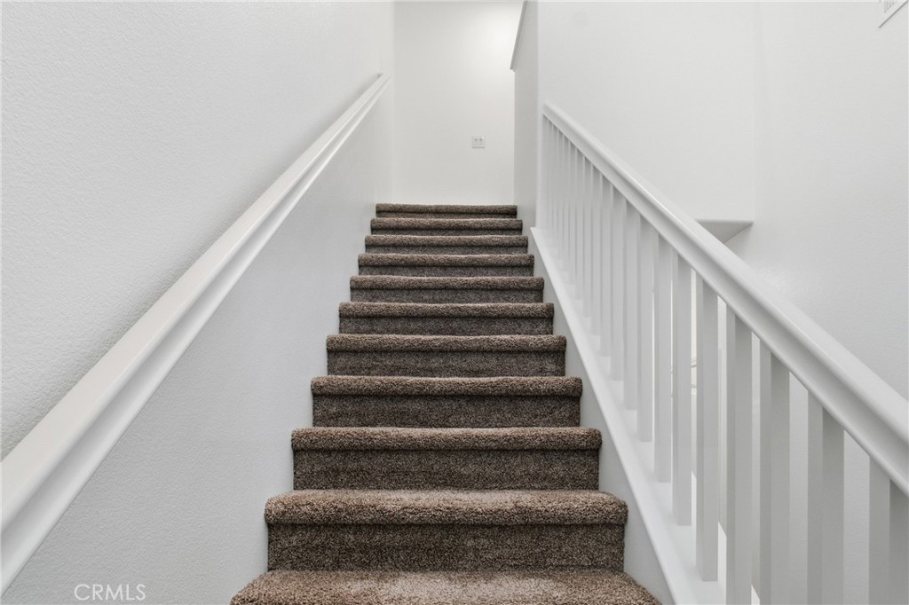 16715 Wyndham