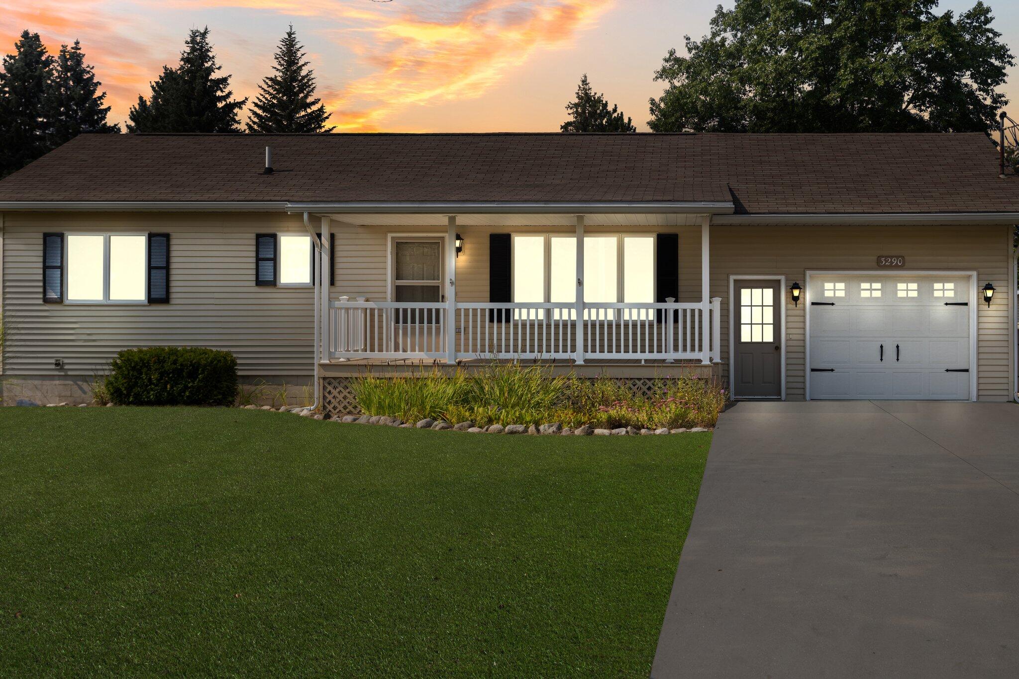 3290 Nina Road