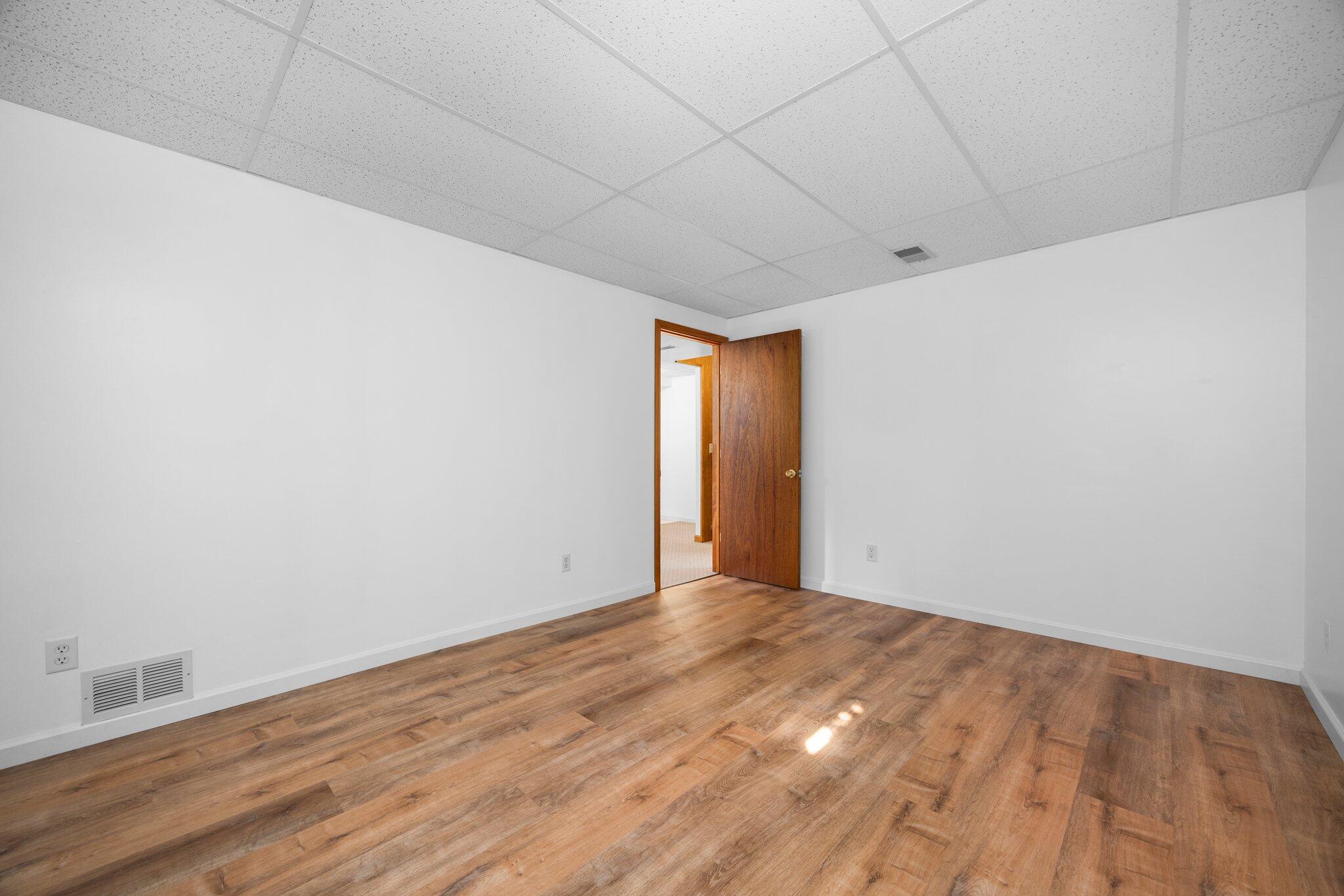 3290 Nina Road