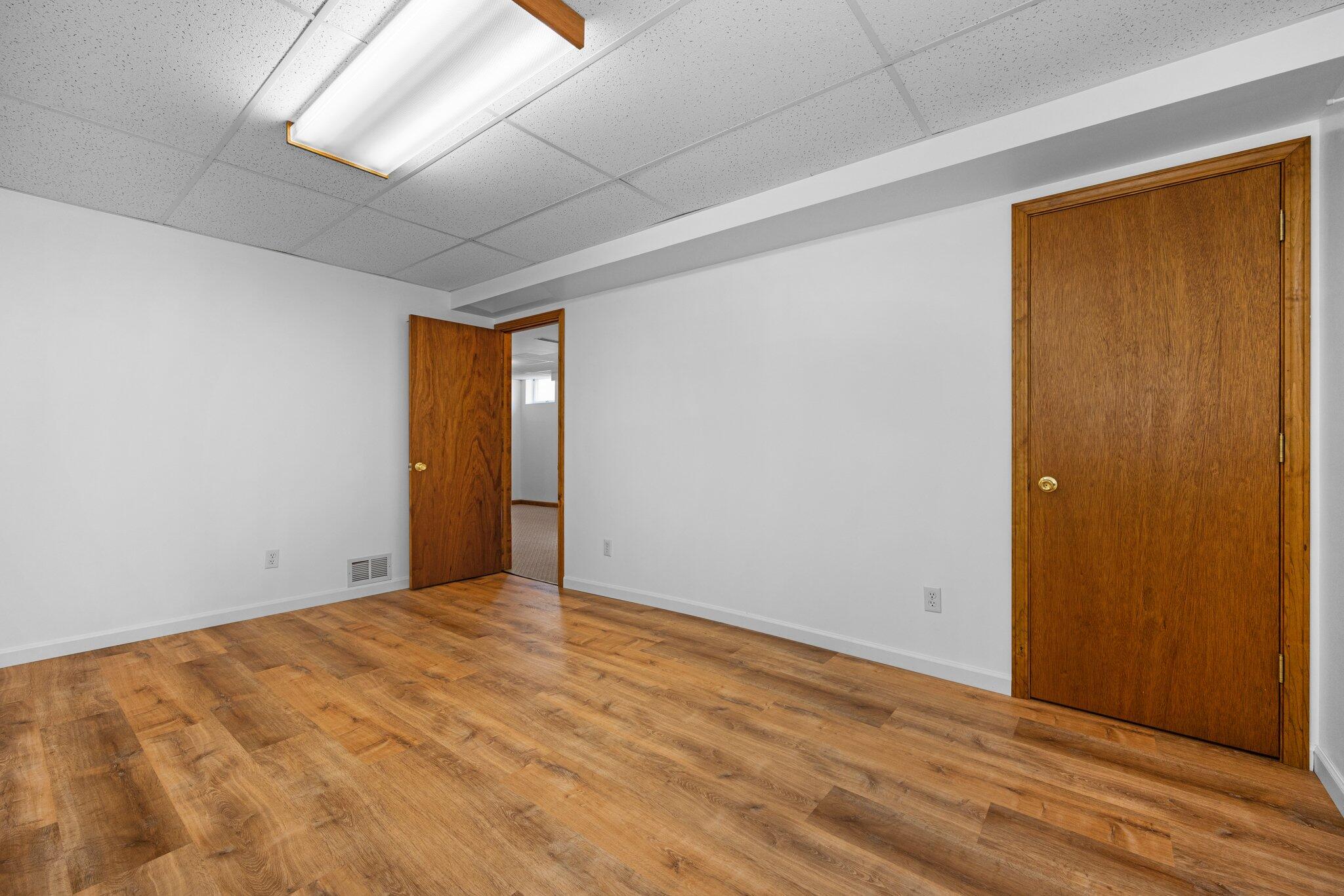 3290 Nina Road