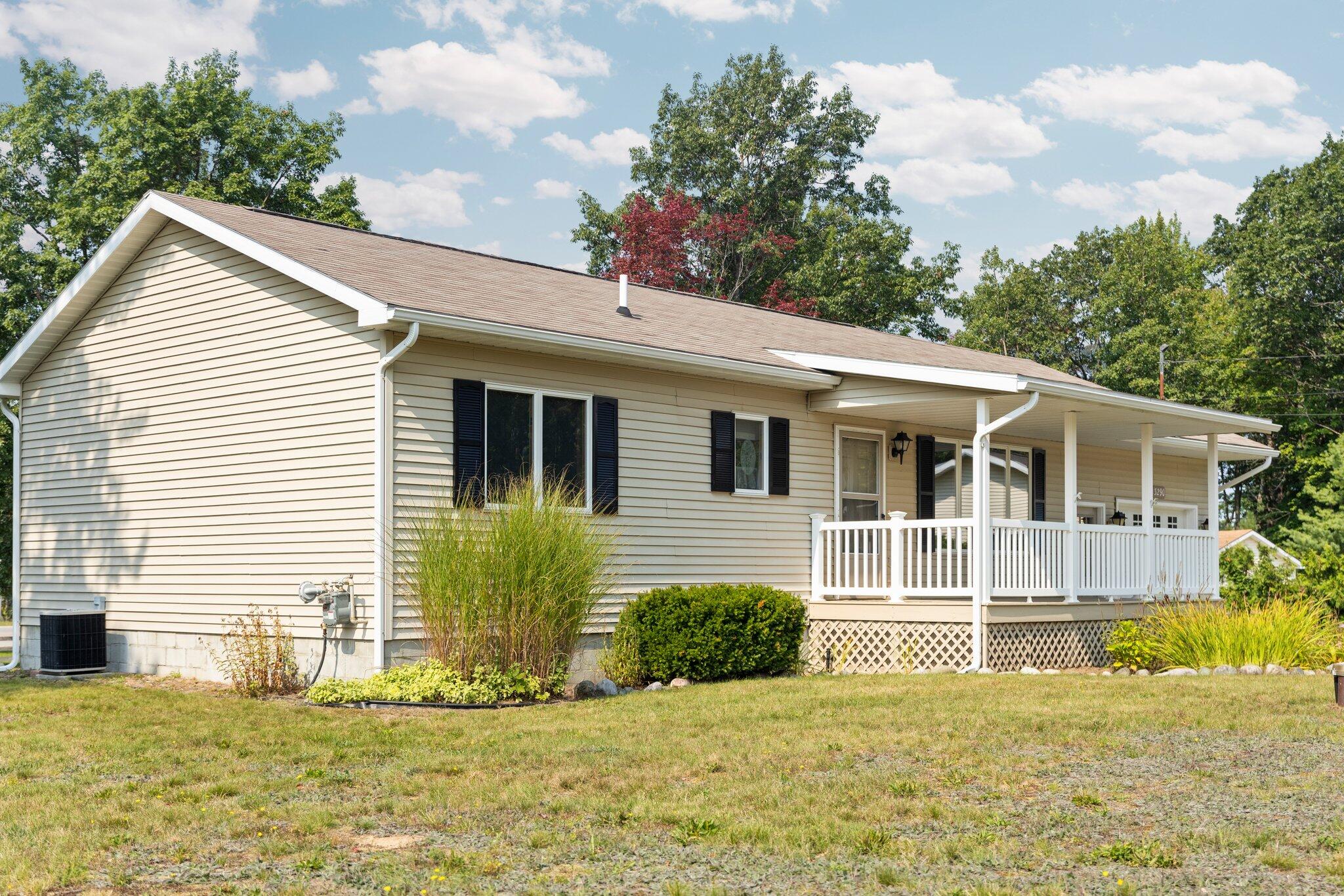 3290 Nina Road