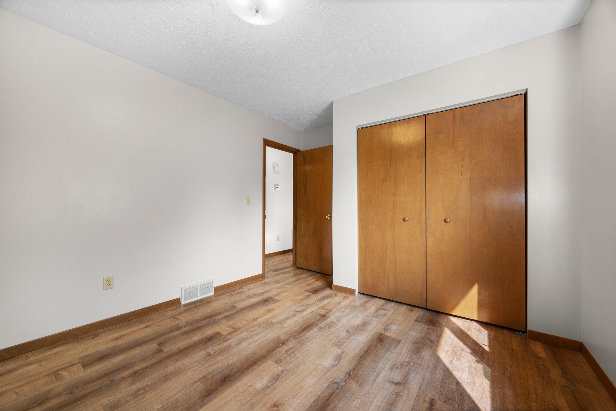 3290 Nina Road