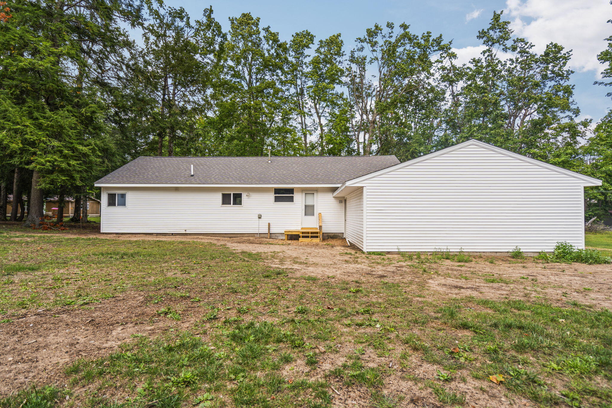 1875 Springdale